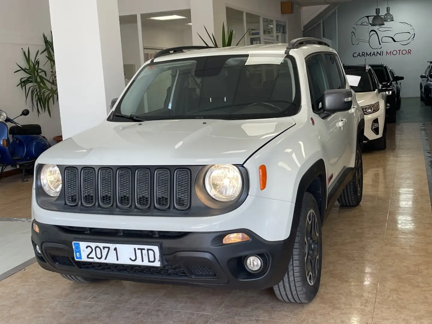 Jeep Renegade 2.0Mjt Trailhawk 4x4 ADLow Aut. 125kW Blanco - 2