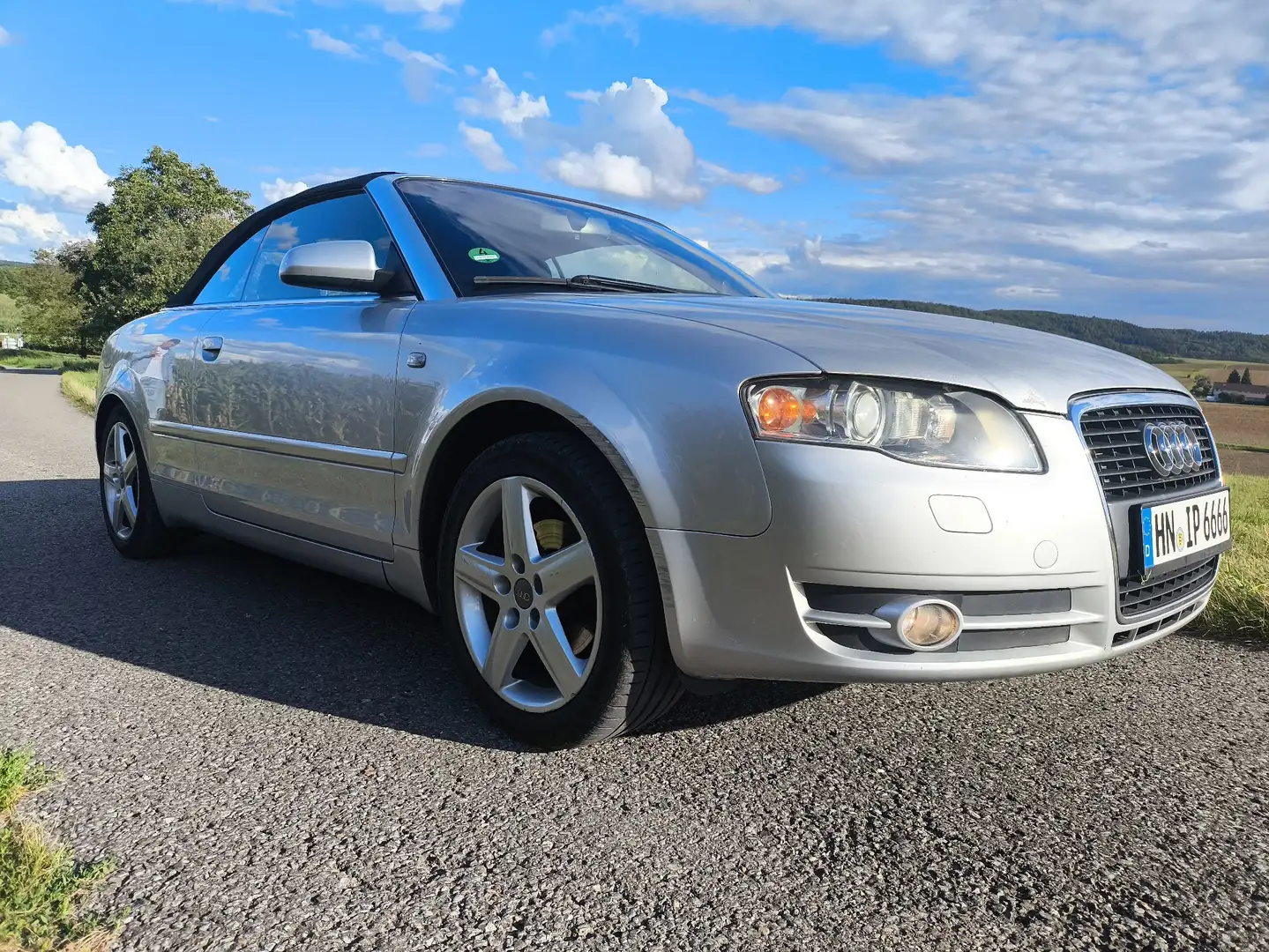 Audi A4 Cabriolet 2.0 TDI DPF - 2