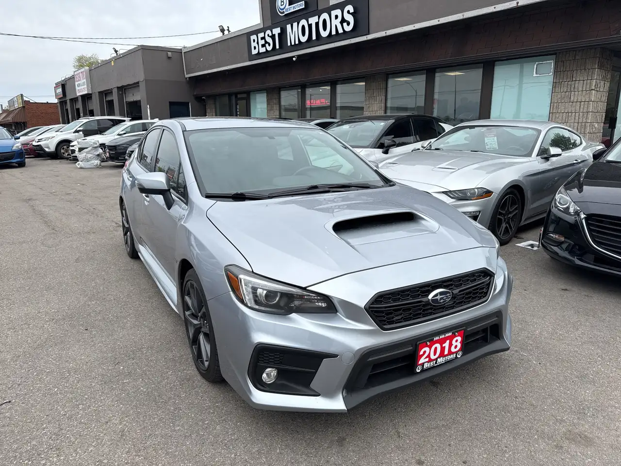 Subaru WRX снимка Subaru WRX