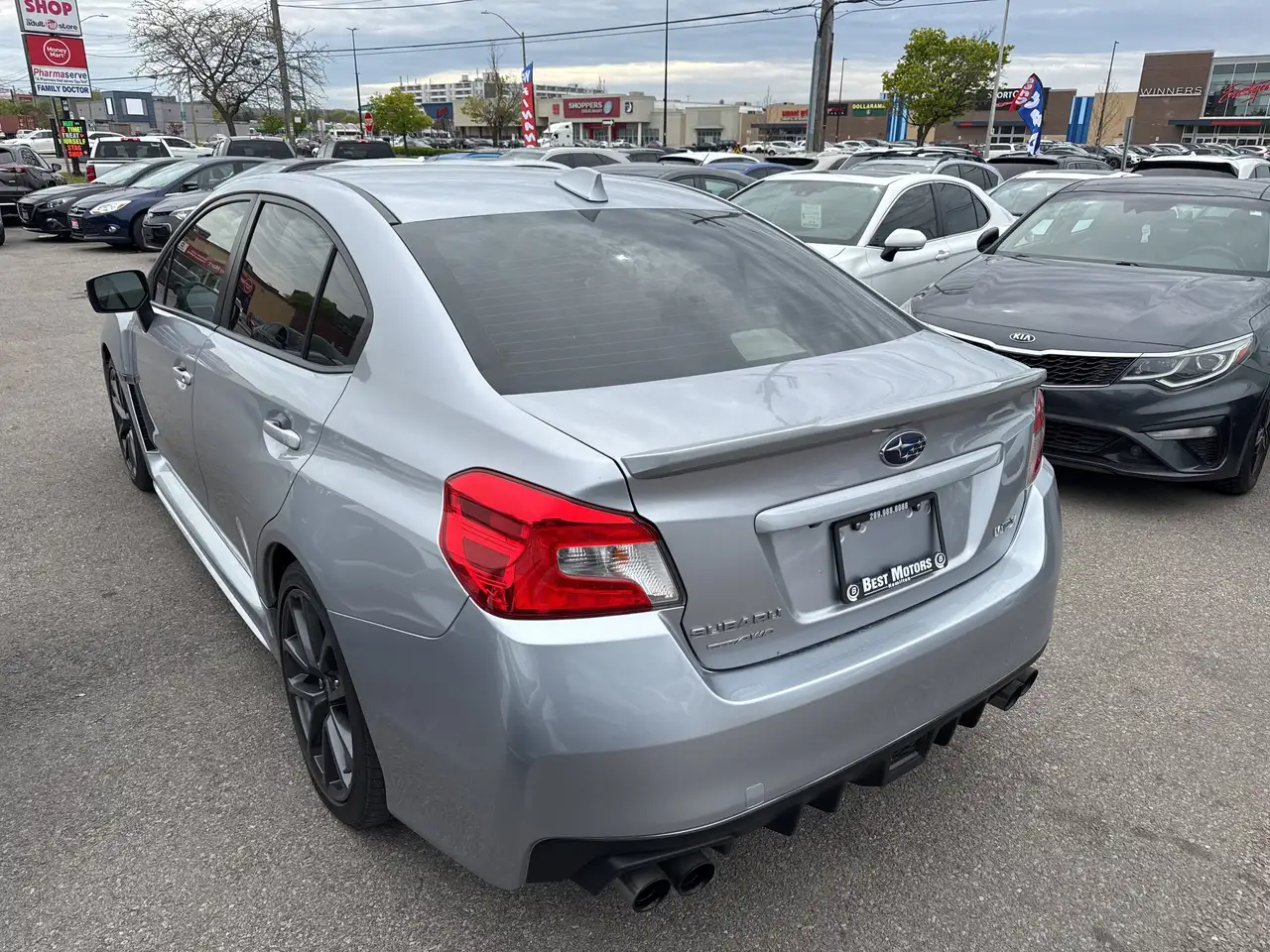 Subaru WRX снимка Subaru WRX