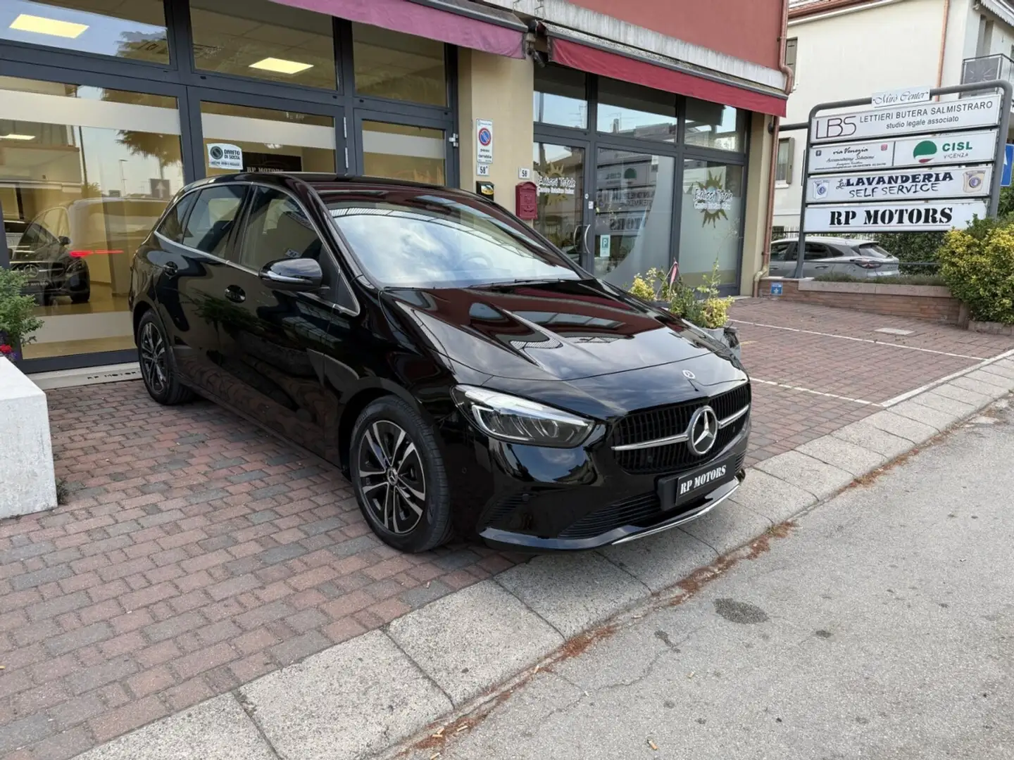 Mercedes-Benz B 180 180 d Progressive Advanced auto Nero - 1