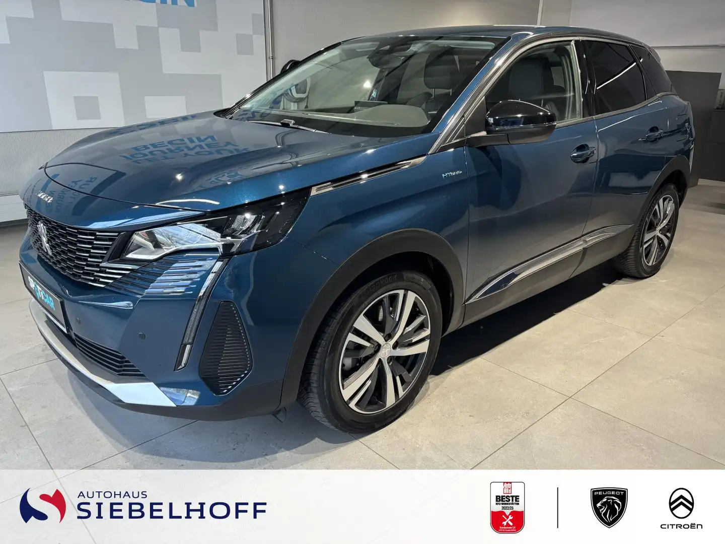Peugeot 3008 Allure Hybrid 225 e-EAT8 Blau - 1