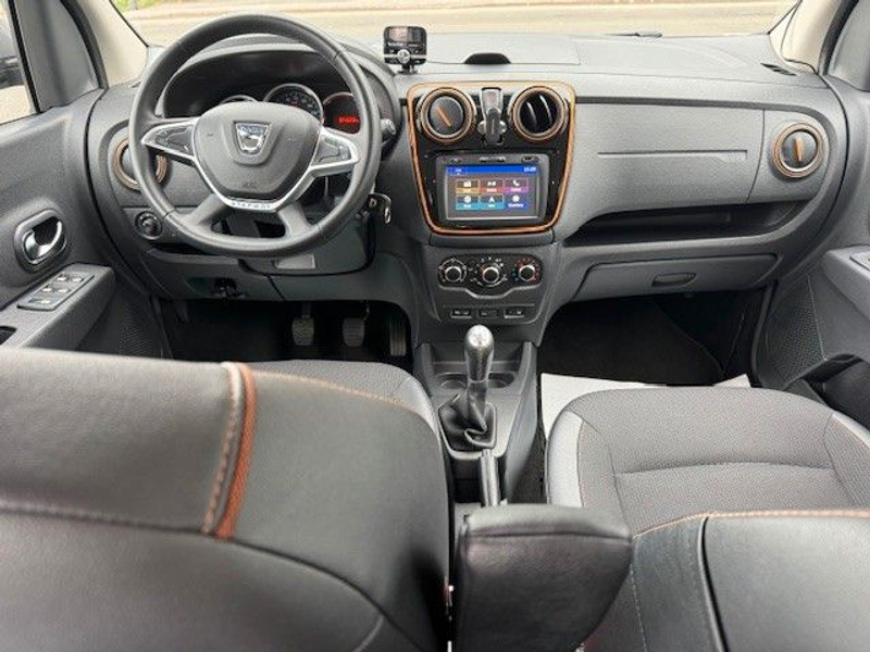 Dacia Lodgy Stepway 7 Sitzplätze — photo 10