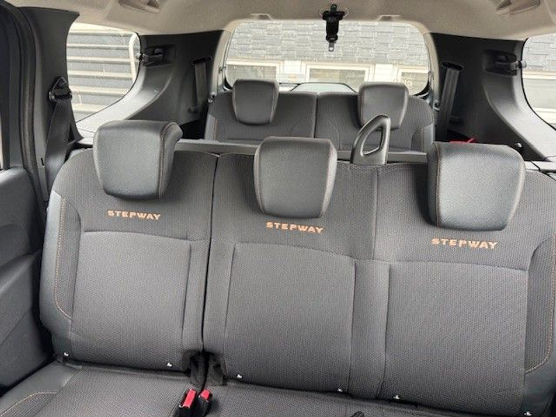 Dacia Lodgy Stepway 7 Sitzplätze — photo 14