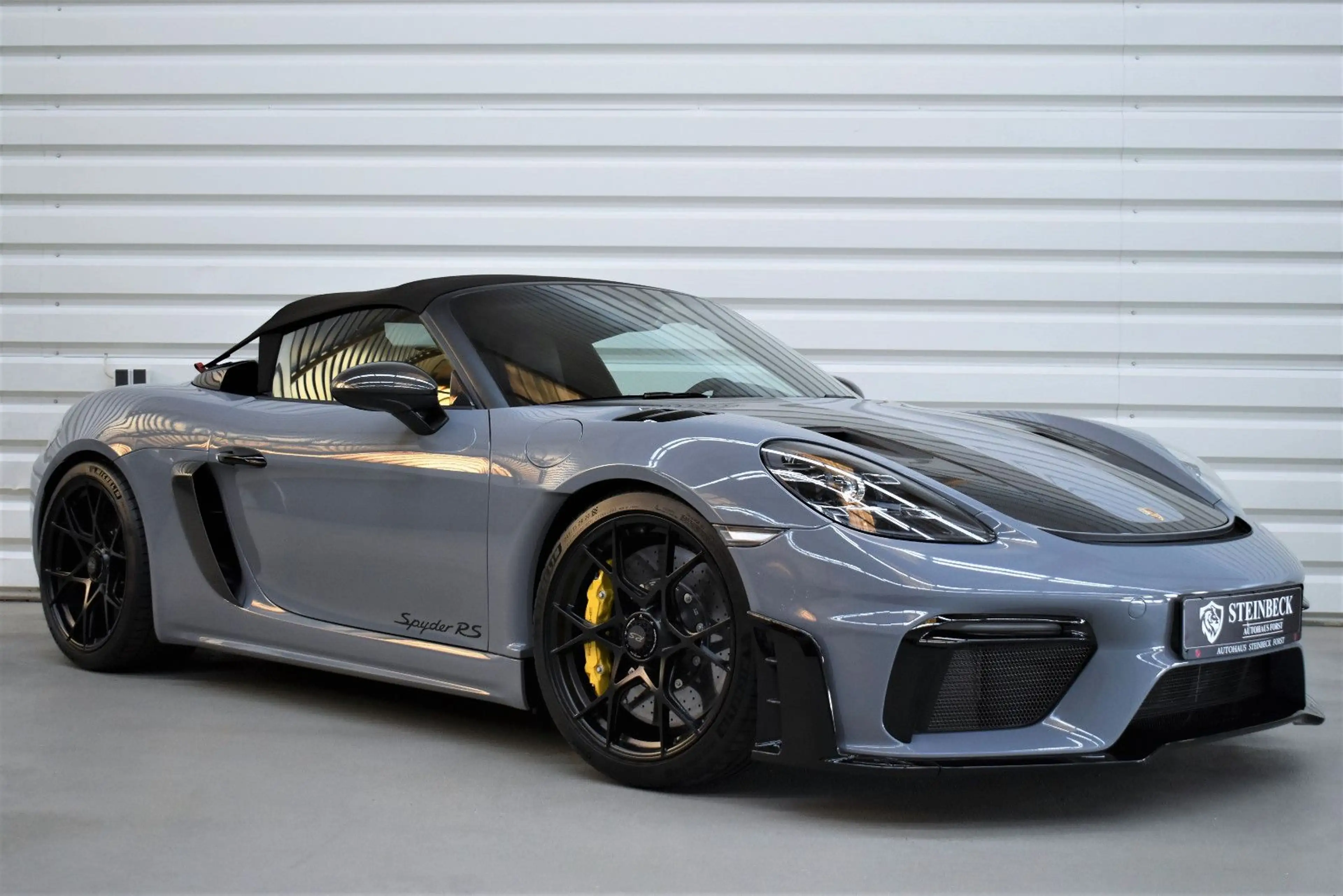 Porsche Boxster 718 Boxster Spyder RS+Weissach+Keramik+BOSE
