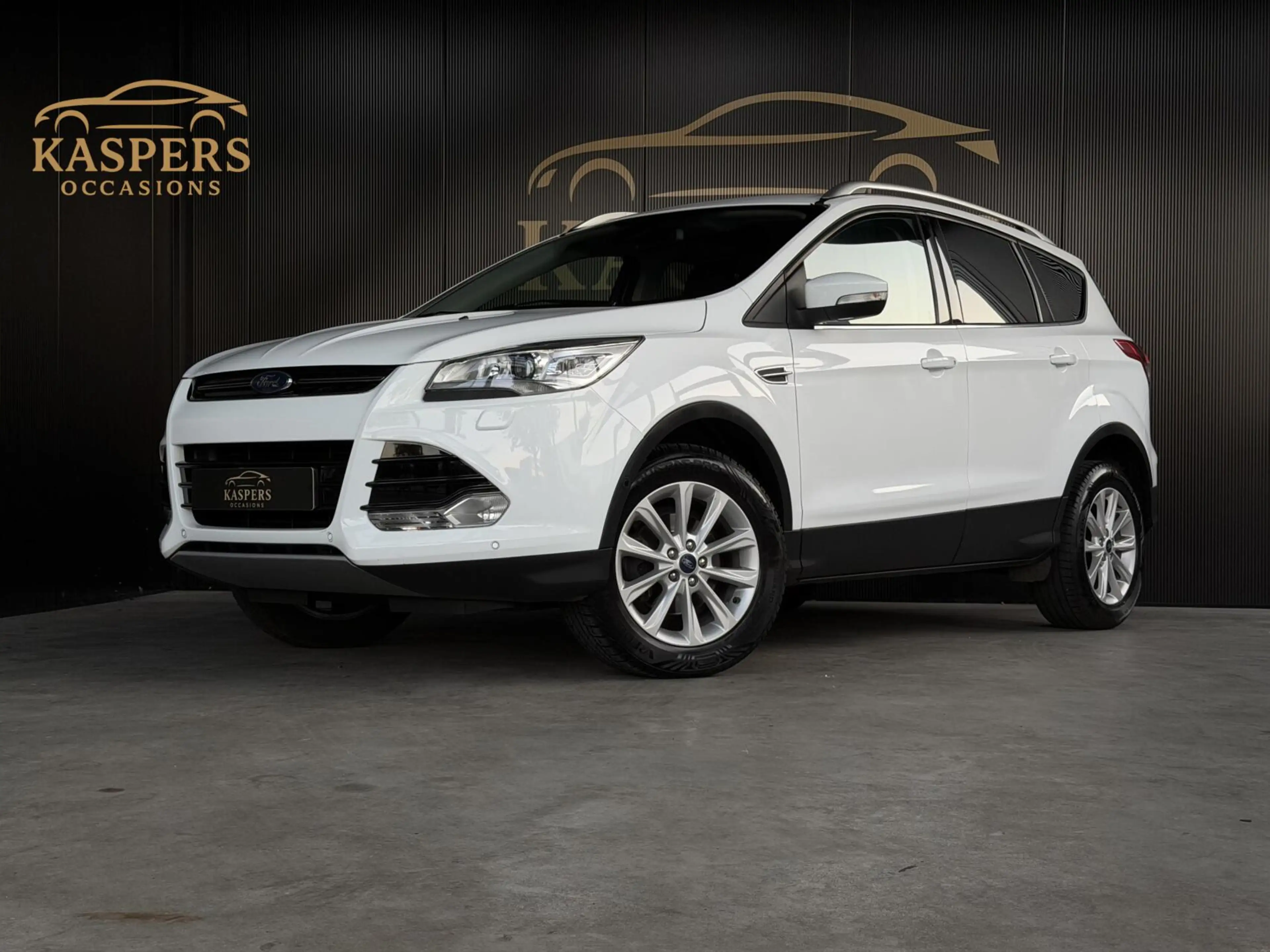 Ford Kuga 1.5 Titanium |Airco|Trekhaak|Leder|Nieuwe motor|