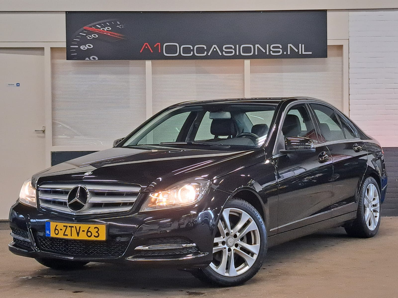 Mercedes-Benz C 180 Prestige Avantgarde Edition C + STOELVERWARMING !! — photo 2