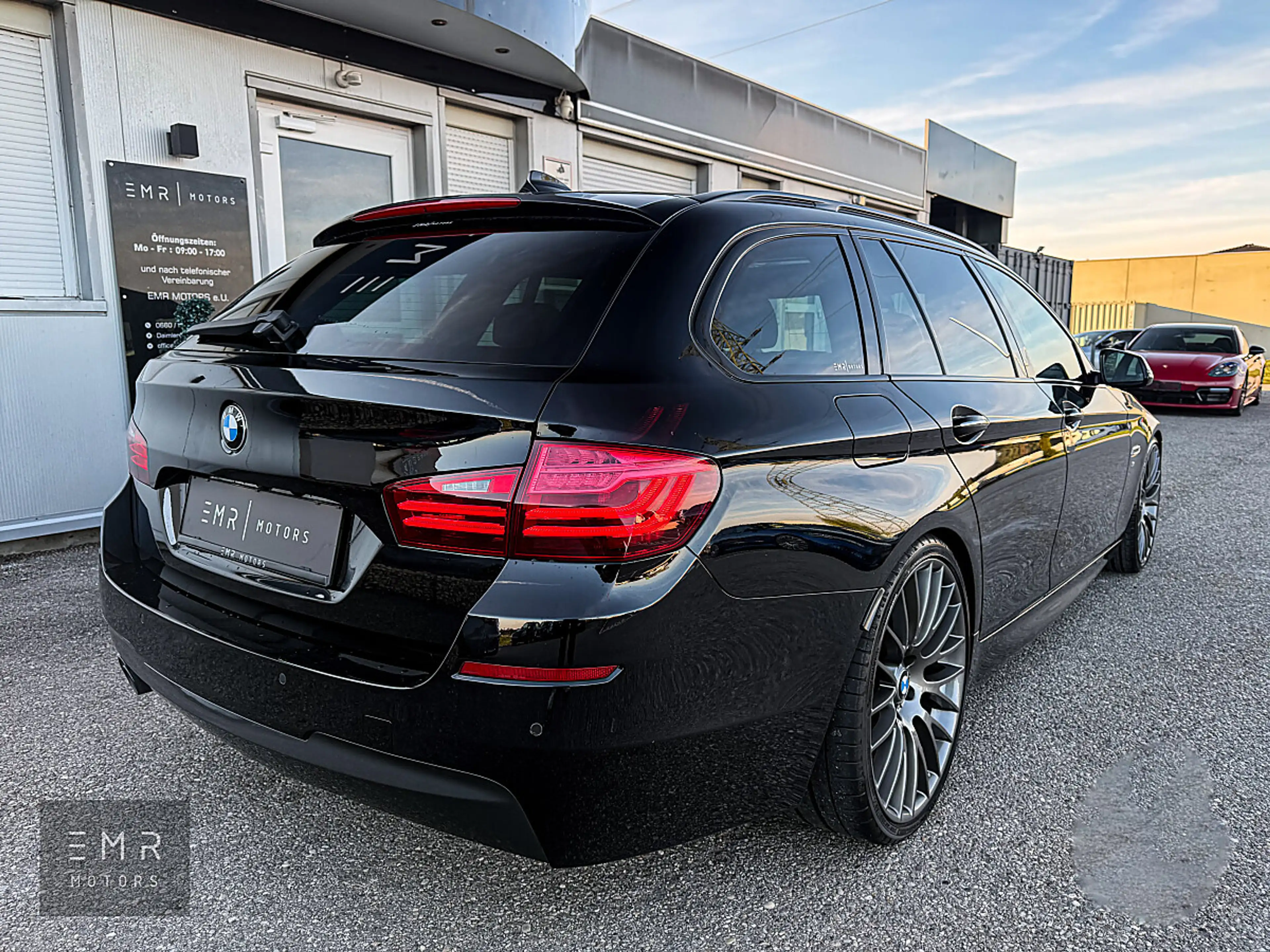 BMW 530 d Touring xDrive LCI M-SPORTPAKET, ADAPTIVE-LED... — photo 13