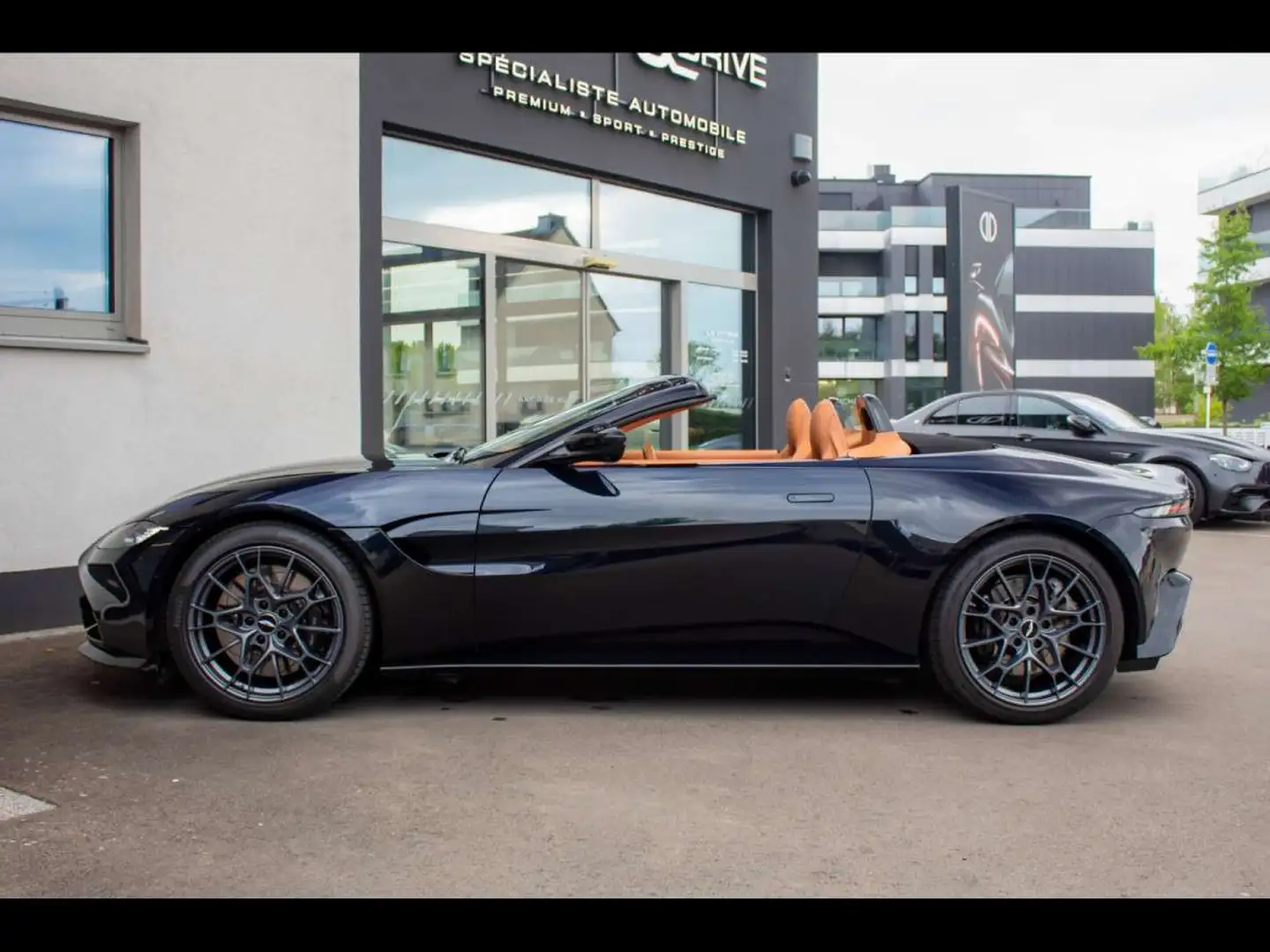 Aston Martin V8 Vantage ROADSTERPREMIUM WARRANTY 12/25360XPEL Negro - 2