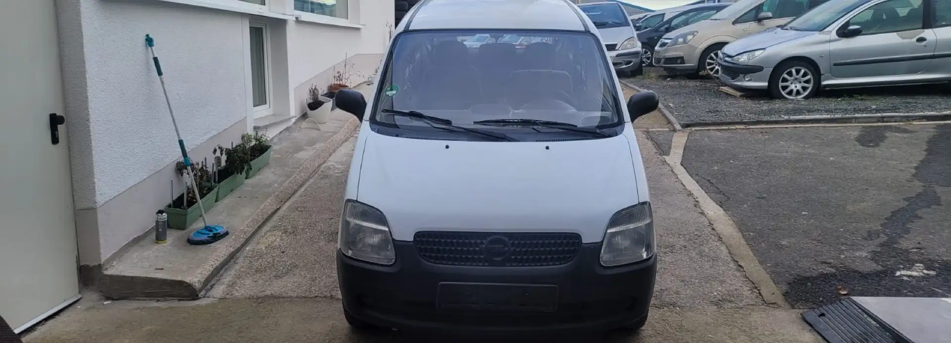 Opel Agila 1.0 12 V Blanco - 1