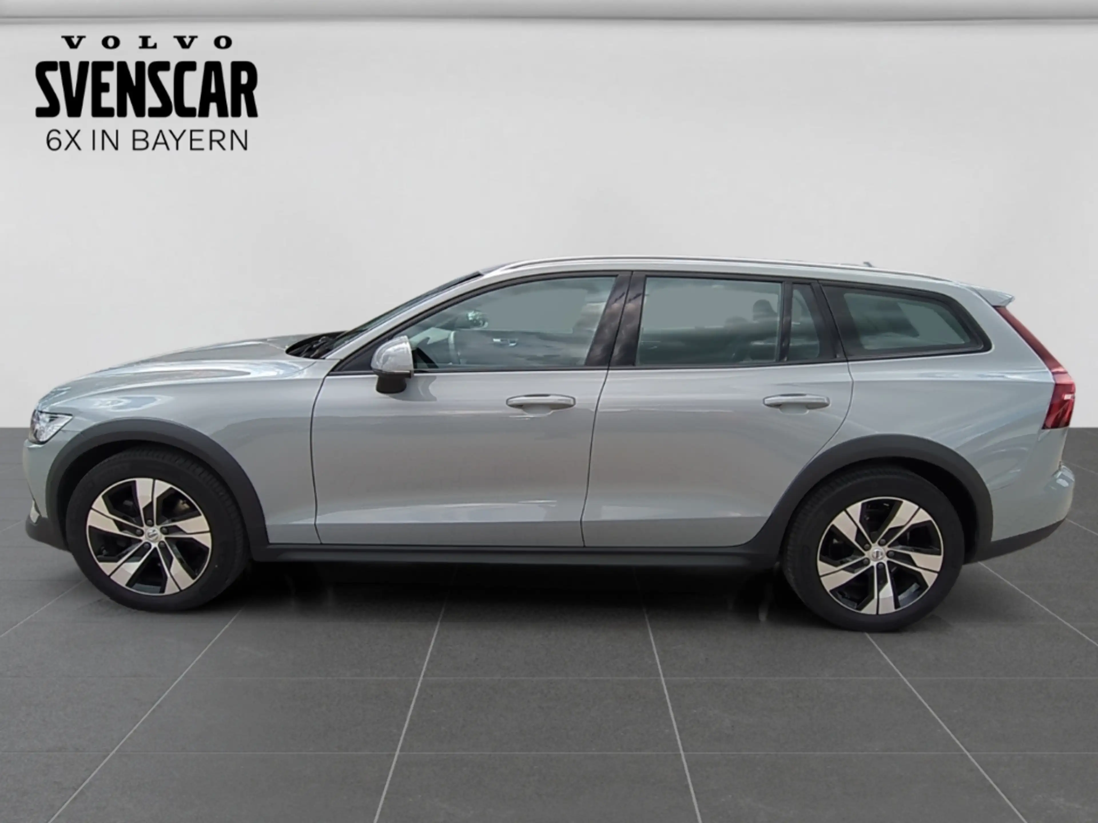 Volvo V60 Cross Country Cross Country Plus AWD Navi Leder Memory Sitze Sou — photo 2