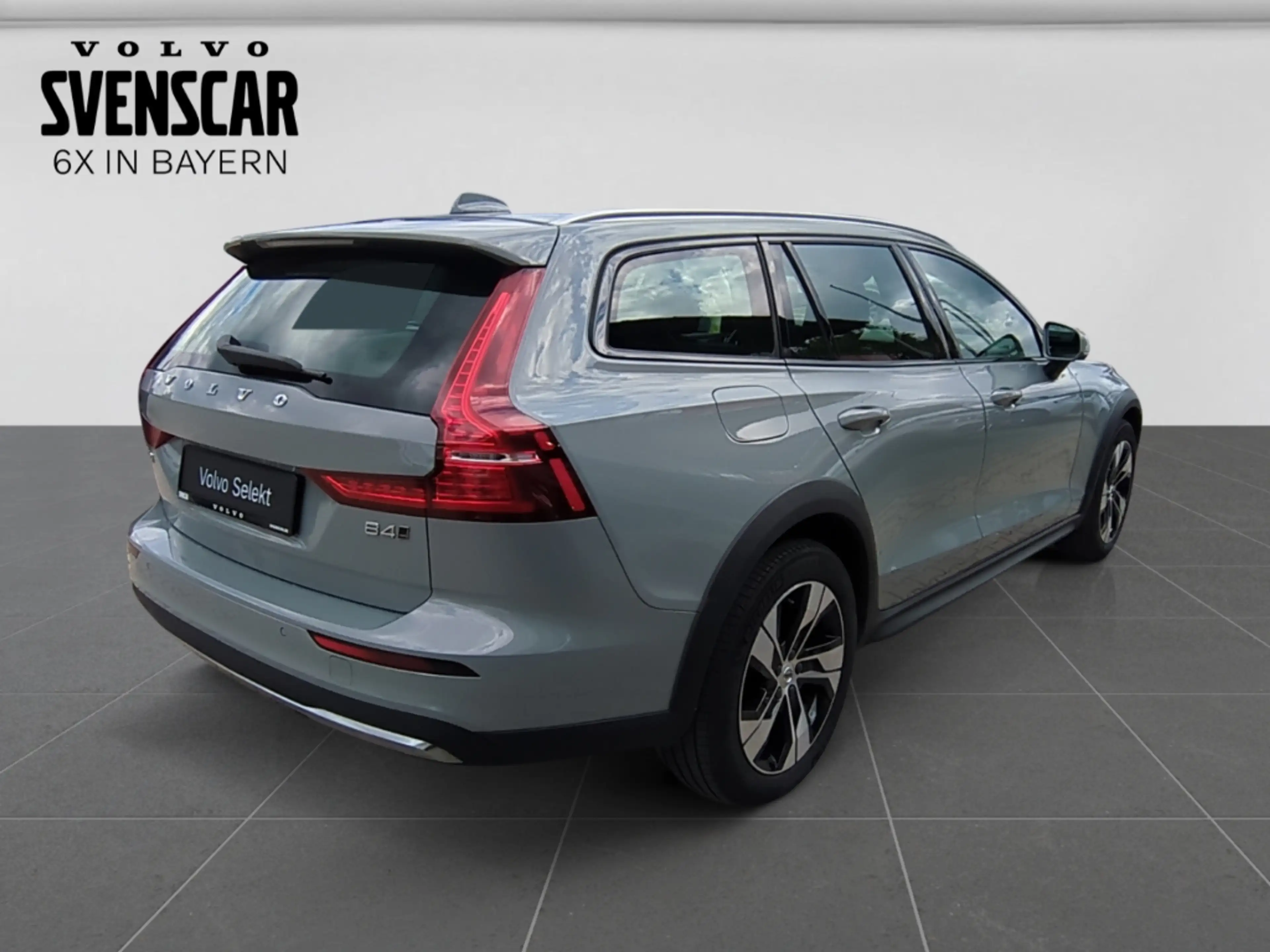 Volvo V60 Cross Country Cross Country Plus AWD Navi Leder Memory Sitze Sou — photo 5