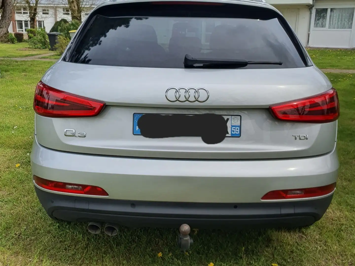 Audi Q3 2.0 TDI 140 ch Ambiente Gris - 2