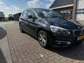BMW 218 218 High Executive Zwart - thumbnail 2