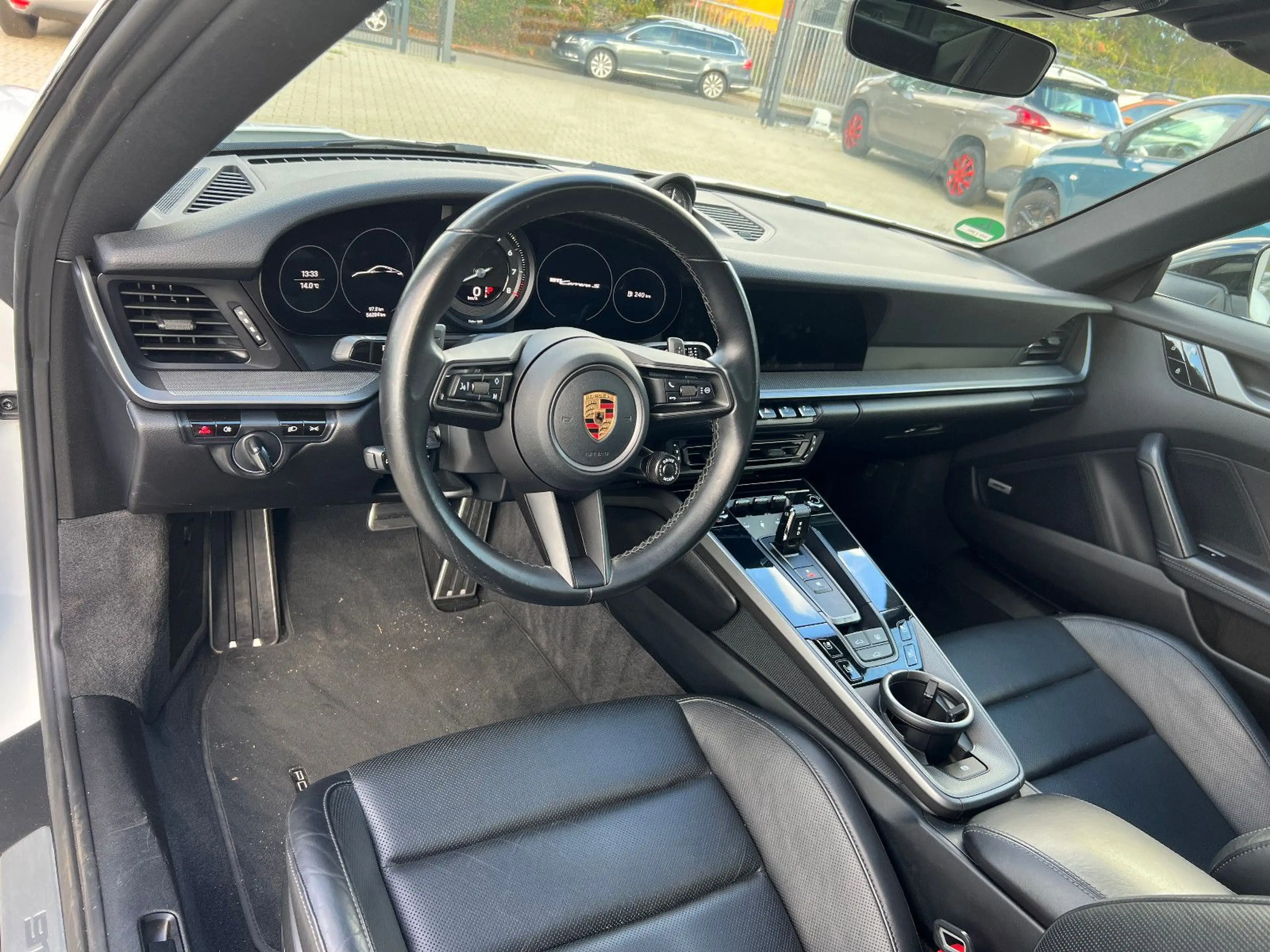 Porsche 911 Carrera S Approved Pano 360° Appro SHZ+B — photo 10