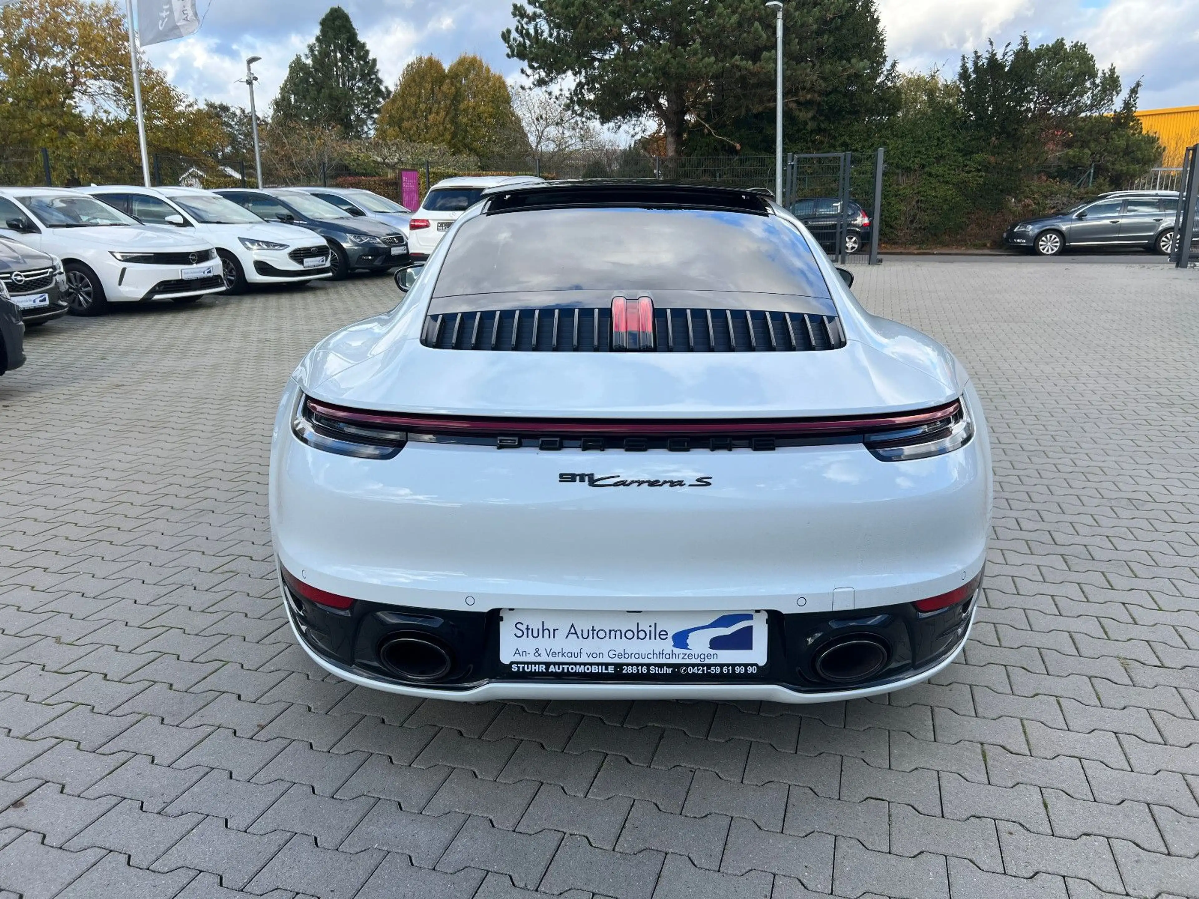 Porsche 911 Carrera S Approved Pano 360° Appro SHZ+B — photo 7