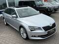 Skoda Superb Style 4x4Pano*PDC*Ahk.*TÜV NEU* Gris - thumbnail 4