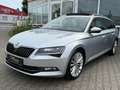 Skoda Superb Style 4x4Pano*PDC*Ahk.*TÜV NEU* Gris - thumbnail 3