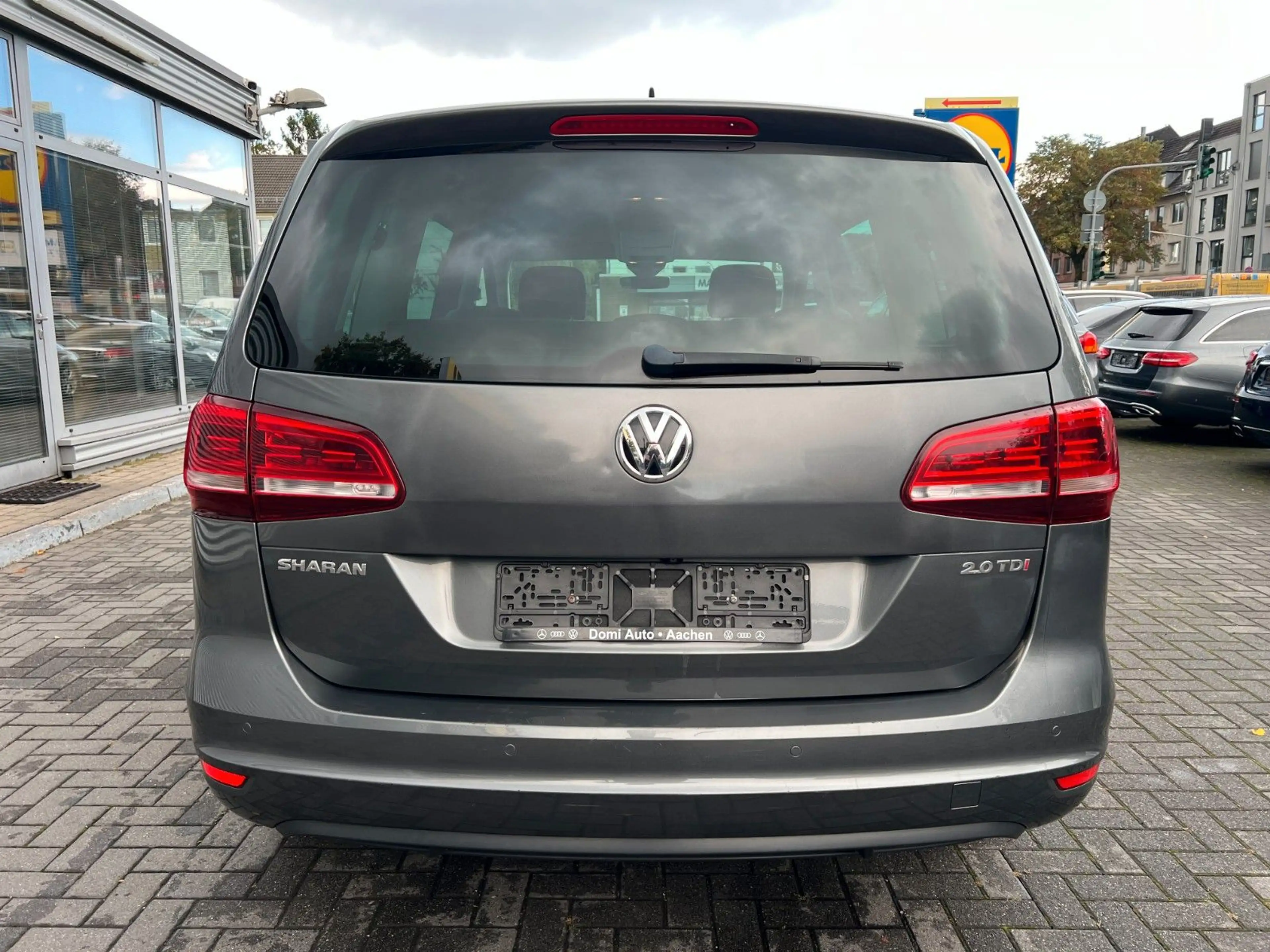 Volkswagen Sharan Highline/ 7 Sitzer/Leder/Kamera — photo 7