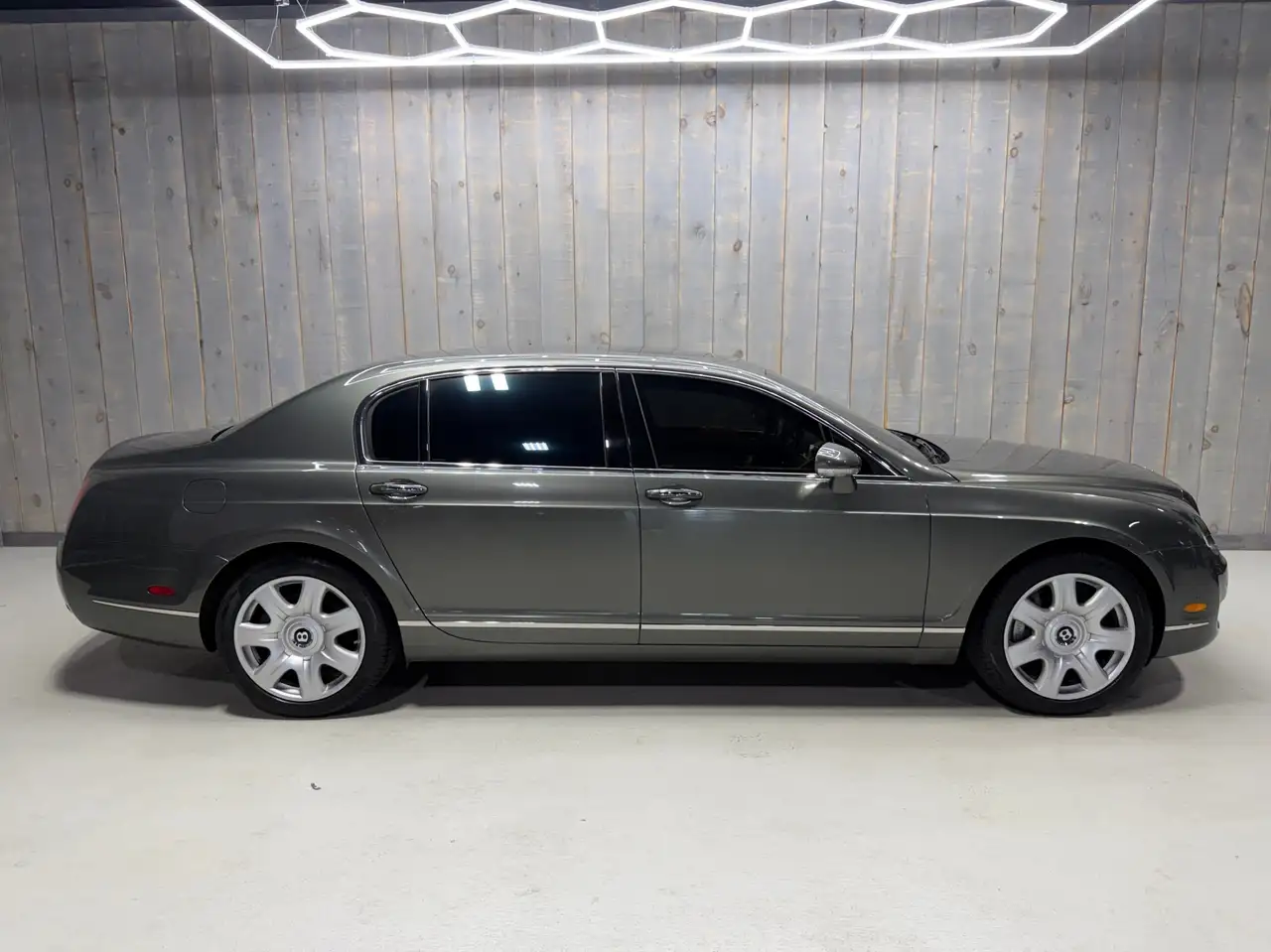 Bentley Flying Spur fotografie Bentley Flying Spur