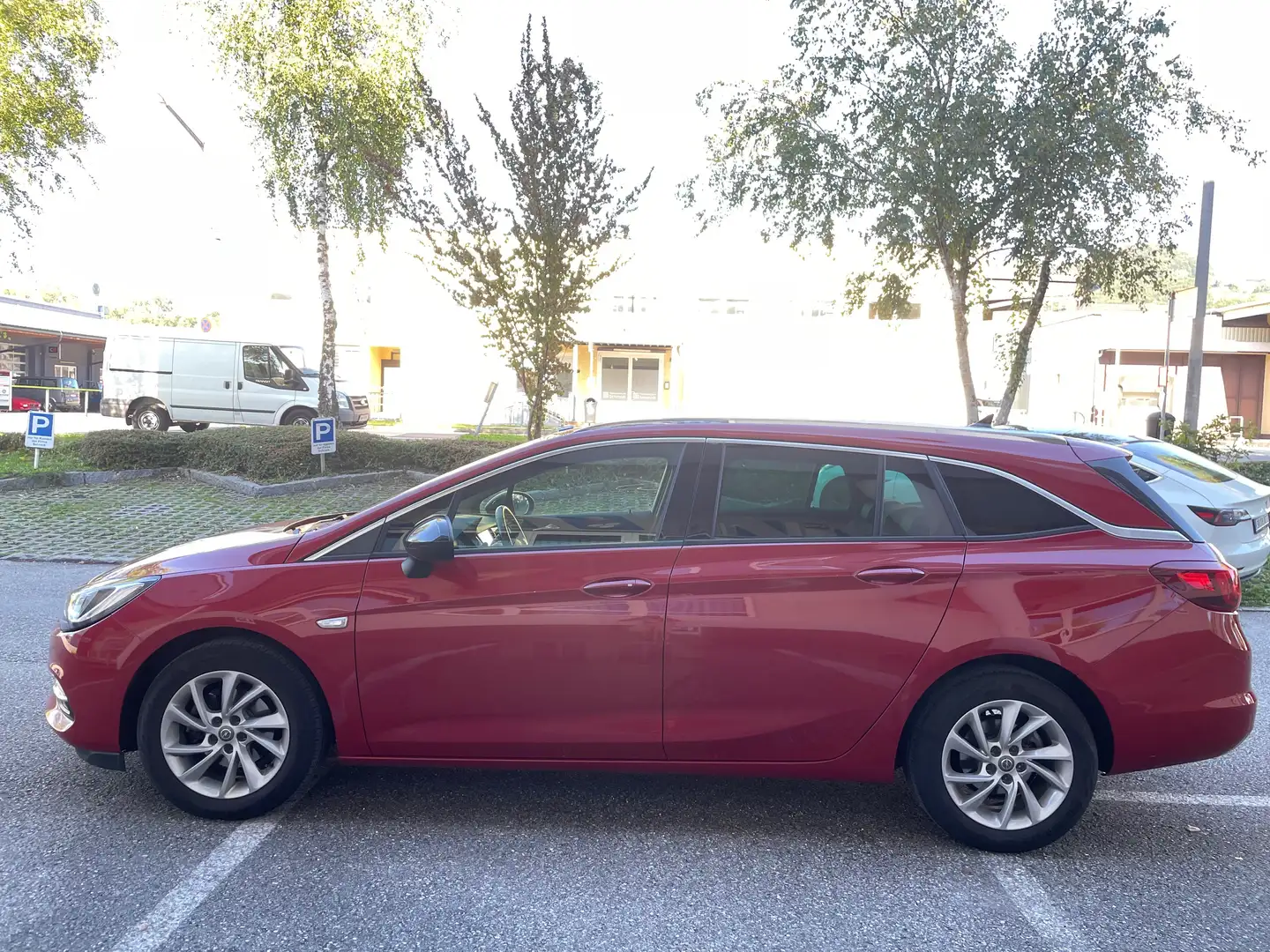Opel Astra 1.5 CDTi,Teilleder, Aut.,* Navi, LED, Kamera,...* Rot - 2