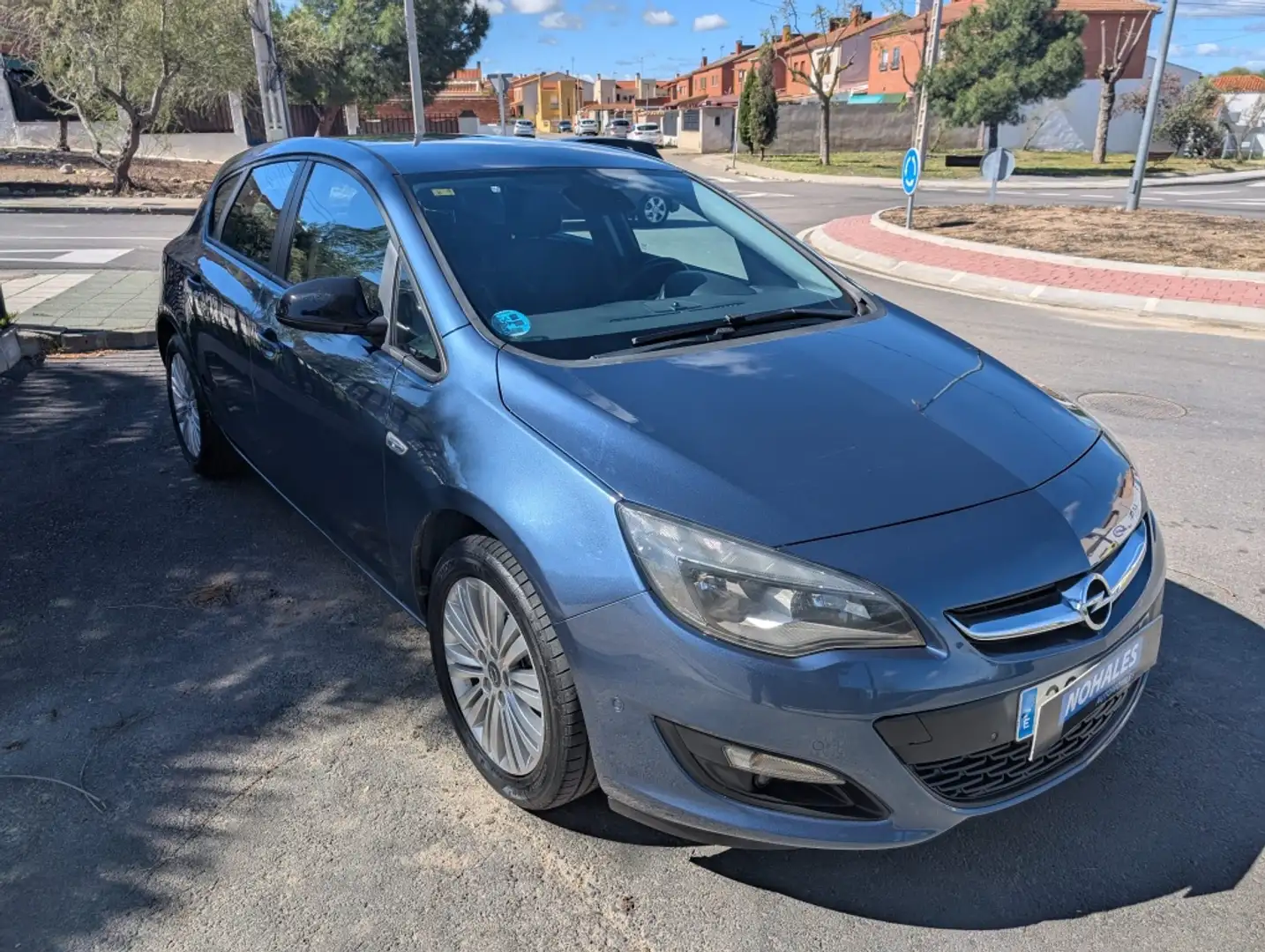 Opel Astra 1.6CDTi S/S Selective 110 Blau - 2