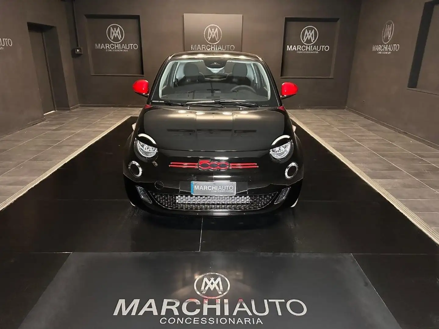 Fiat 500e Red Berlina 23,65 kWh Fekete - 2