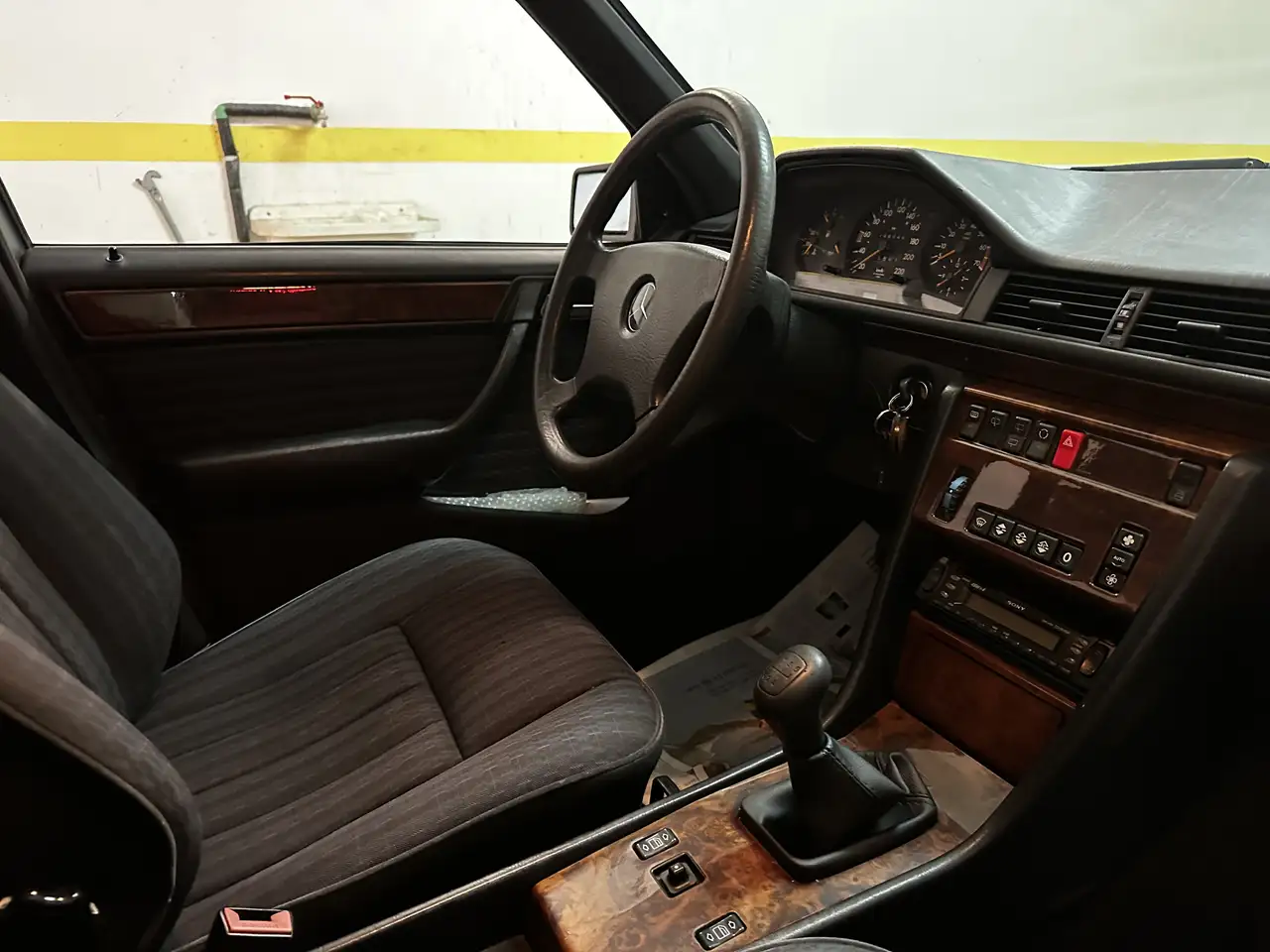 Mercedes-Benz E 200 200TE, foto 10