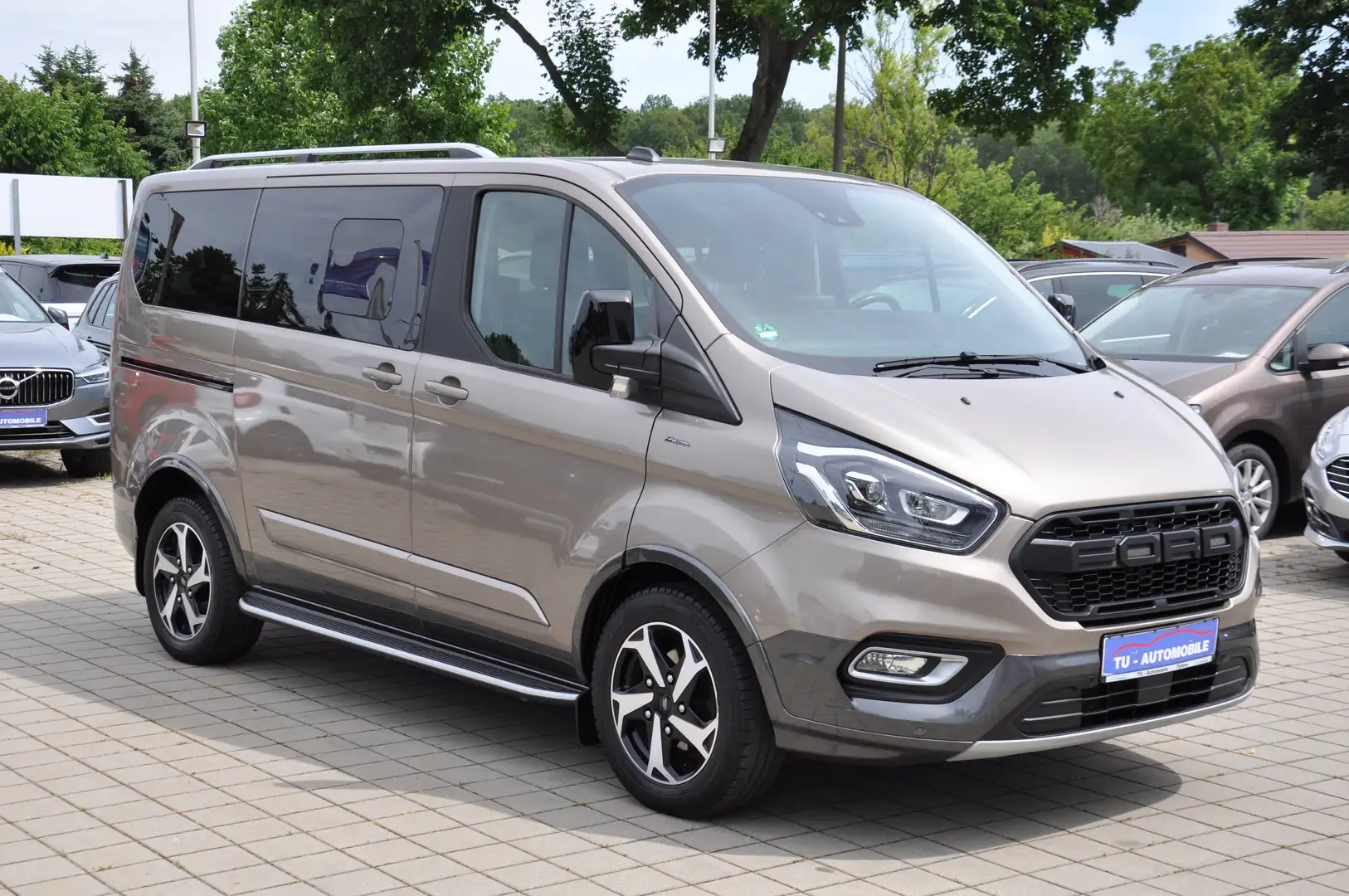 Ford Tourneo Custom 320 L1 ACTIVE AHK-ACC-XENON-KAM-NAVI-1.HAND-8SITZE Grau - 1