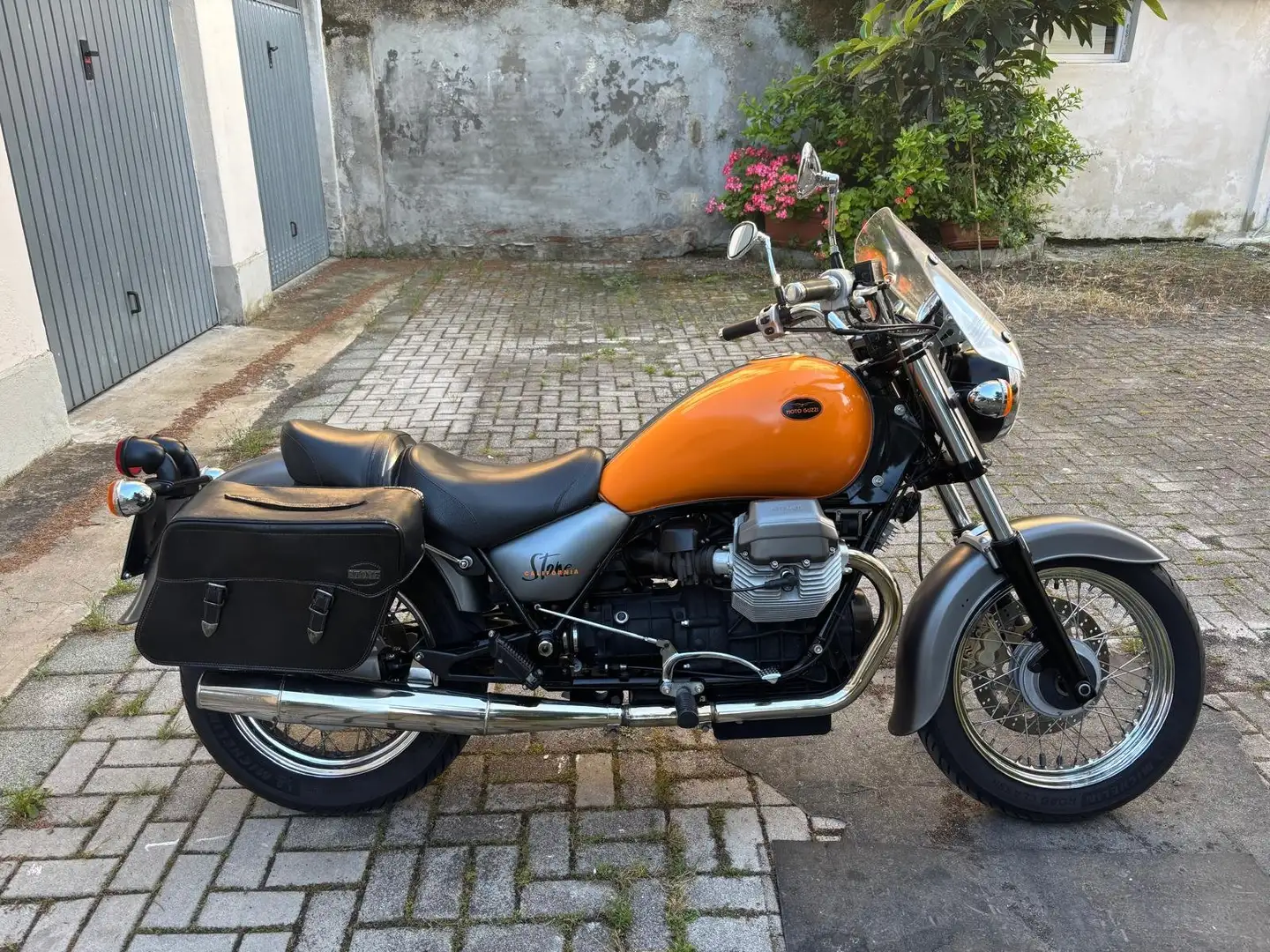 Moto Guzzi California 1100 usata a Livorno per โฌ