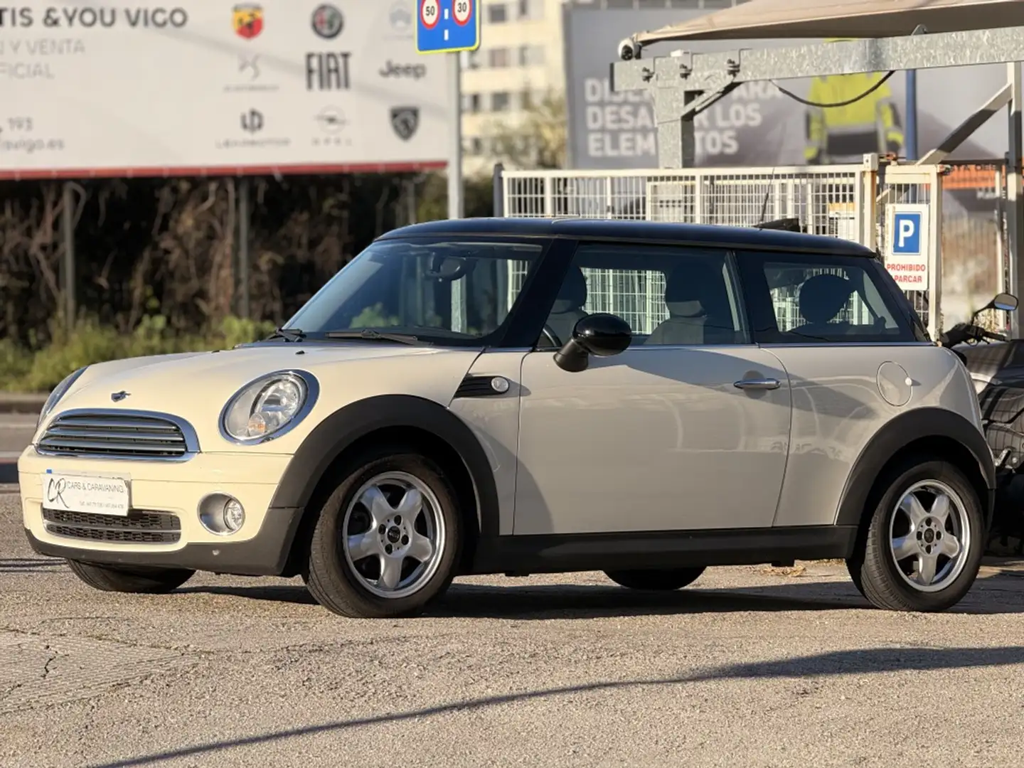MINI One 3P Beige - 1
