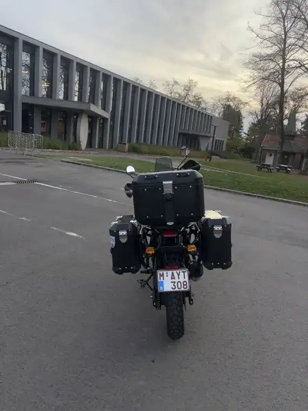 Royal Enfield Himalayan - foto 4