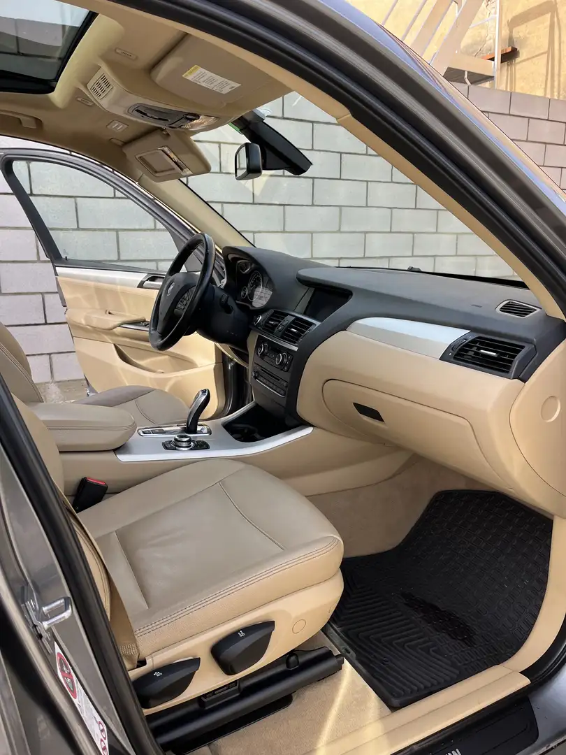 BMW X3 xdrive30dA Futura - 2