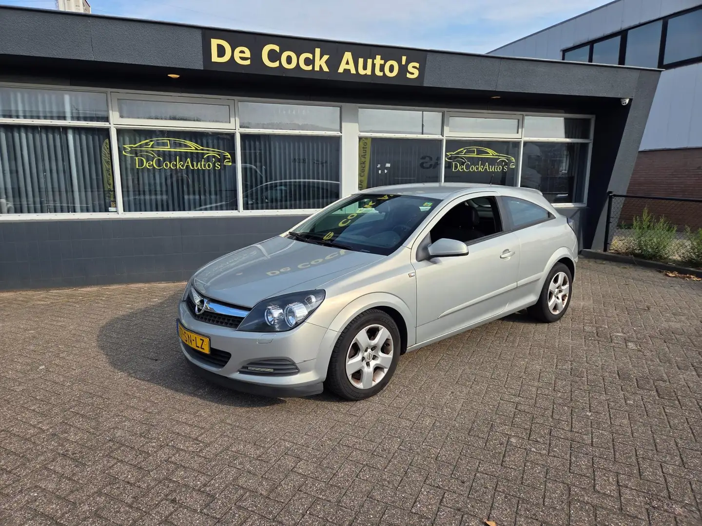 Opel Astra GTC 1.4 Edition/AIRCO/TREKHAAK Gris - 2
