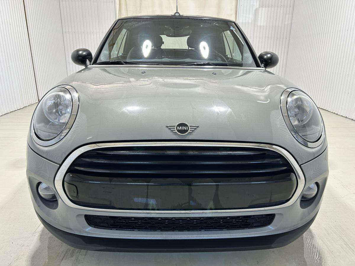 2019 MINI Convertible Cooper Décapotable Cuir Mags Bluetooth Sièges Chau — снимка 1