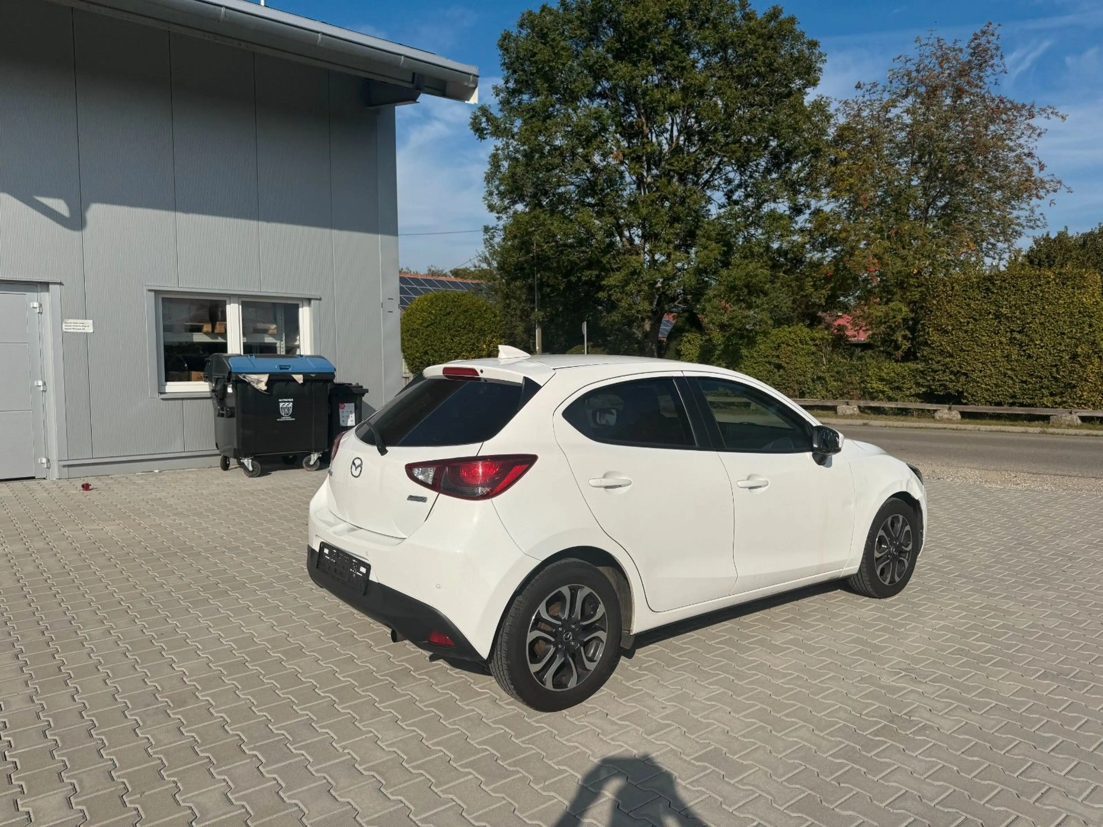 Mazda 2 Lim. Kizoku — photo 7