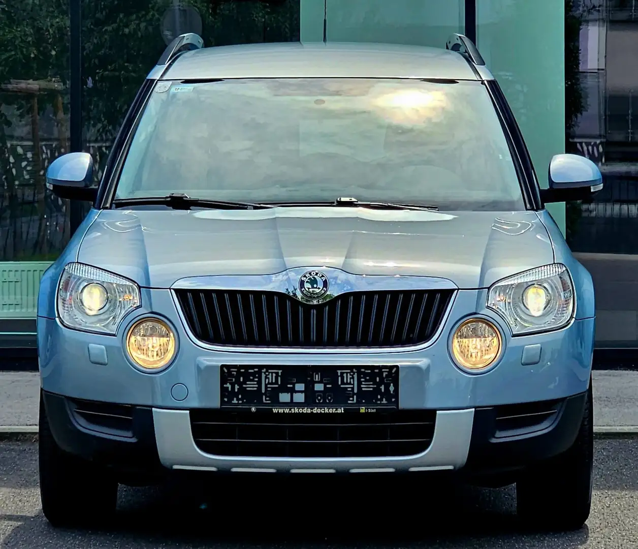 Skoda Yeti Yeti Ambition A 1,2 TSI Ambition""NEUES PICKERL"" Blau - 2
