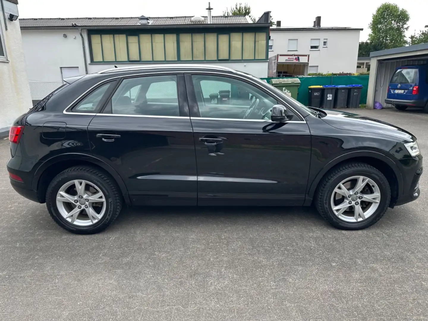 Audi Q3 2.0 TDI sport quattro TEMPO|AHK|SHZ|NAVI|LED Nero - 2