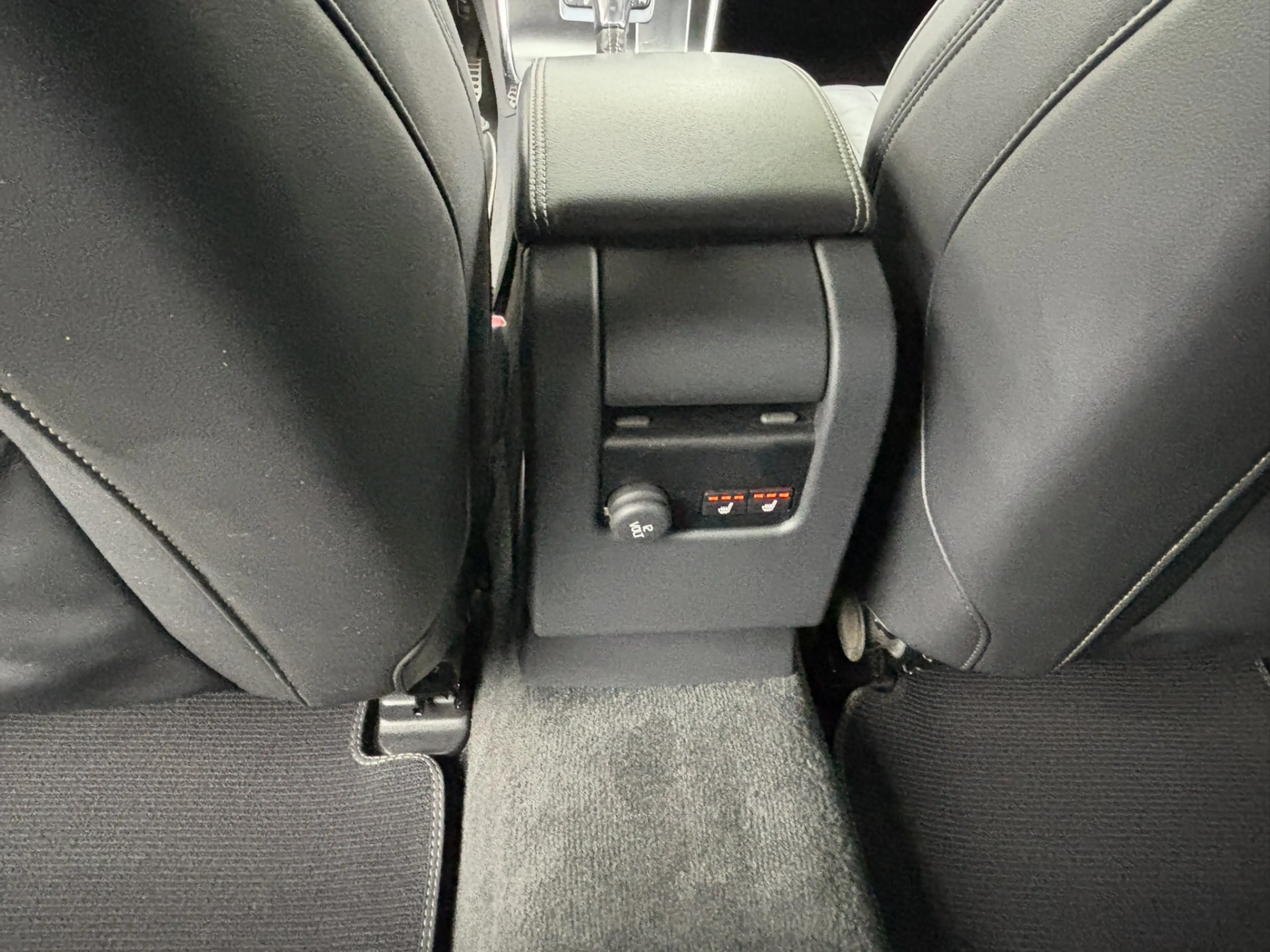Volvo V60 3.0 T6 330pk AWD R-Design Polestar Keyless Standka — photo 20