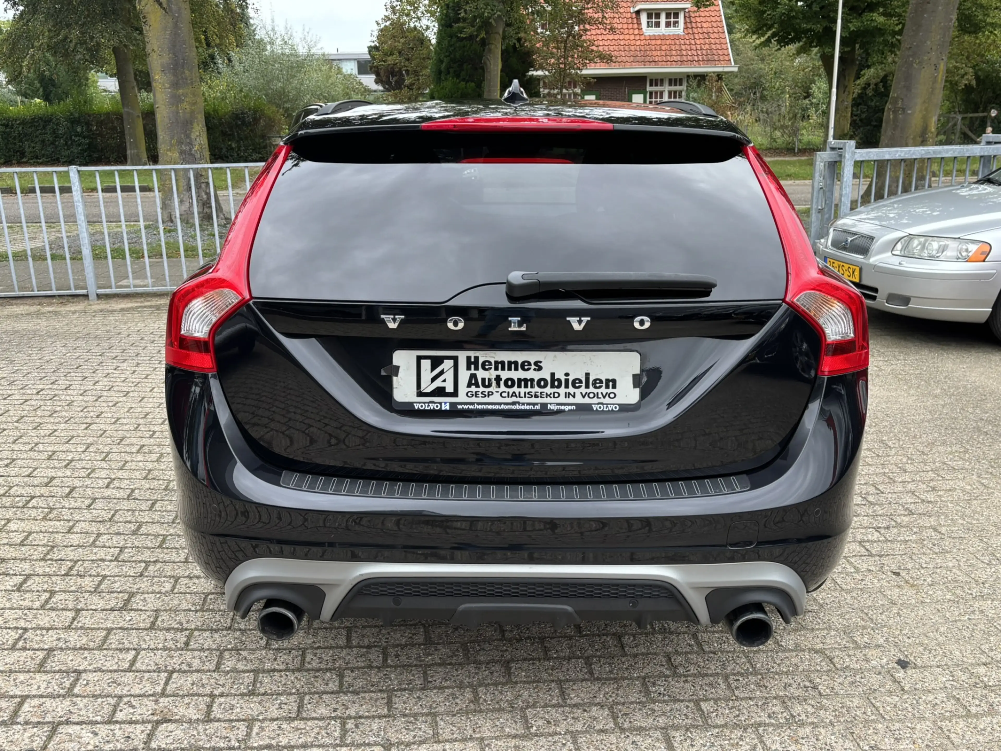 Volvo V60 3.0 T6 330pk AWD R-Design Polestar Keyless Standka — photo 16