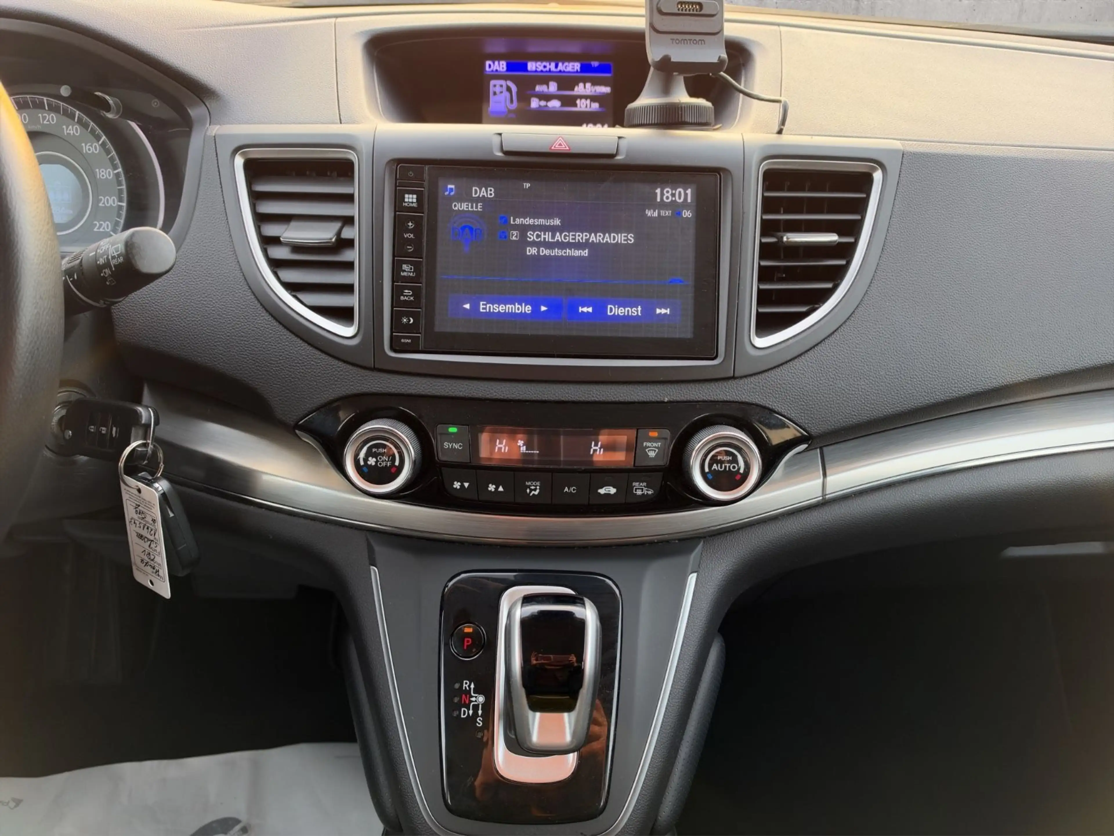 Honda CR-V Elegance 4WD°Automatik°sitzheizung°RFK°PDC° — photo 15