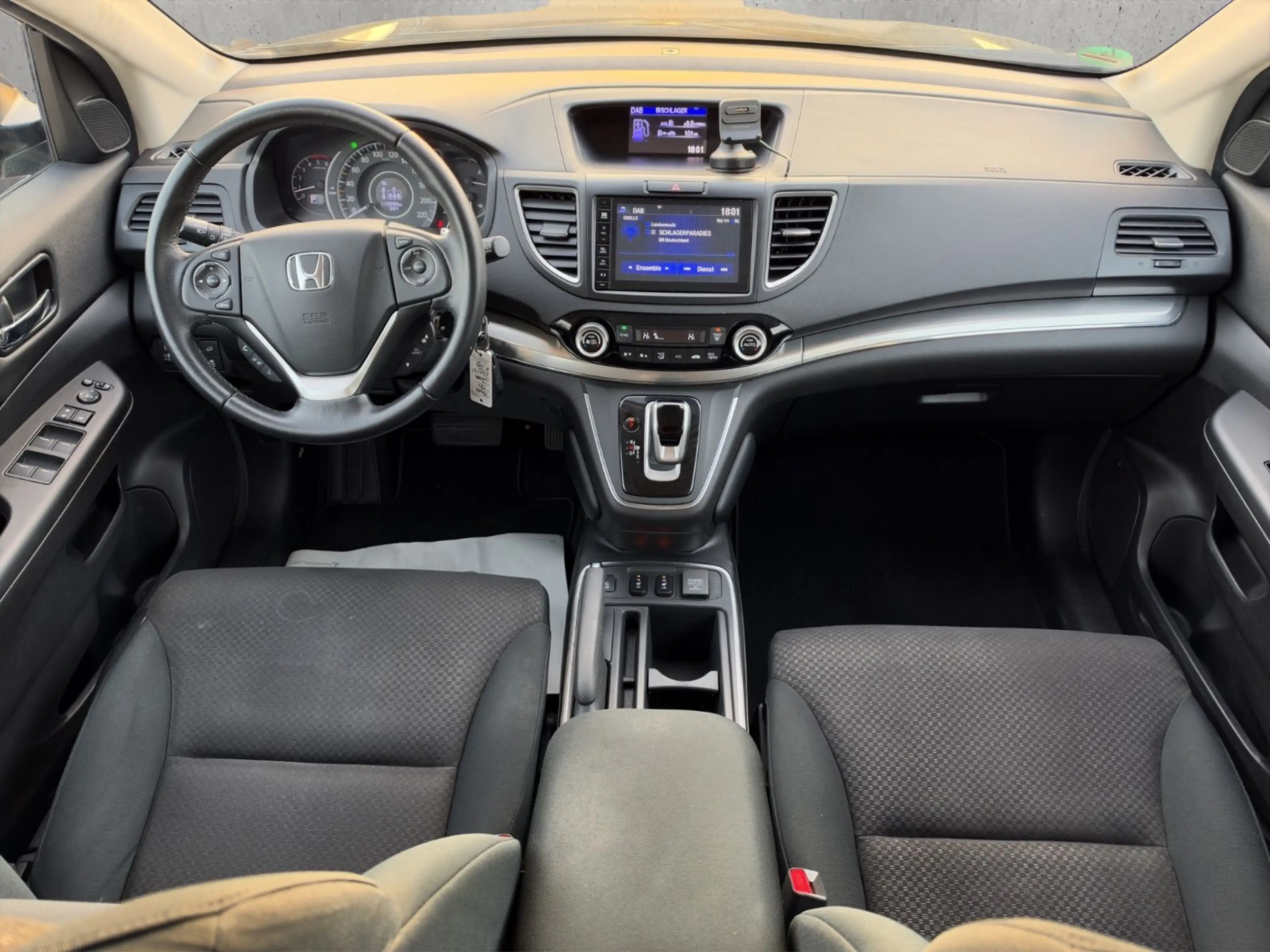 Honda CR-V Elegance 4WD°Automatik°sitzheizung°RFK°PDC° — photo 12
