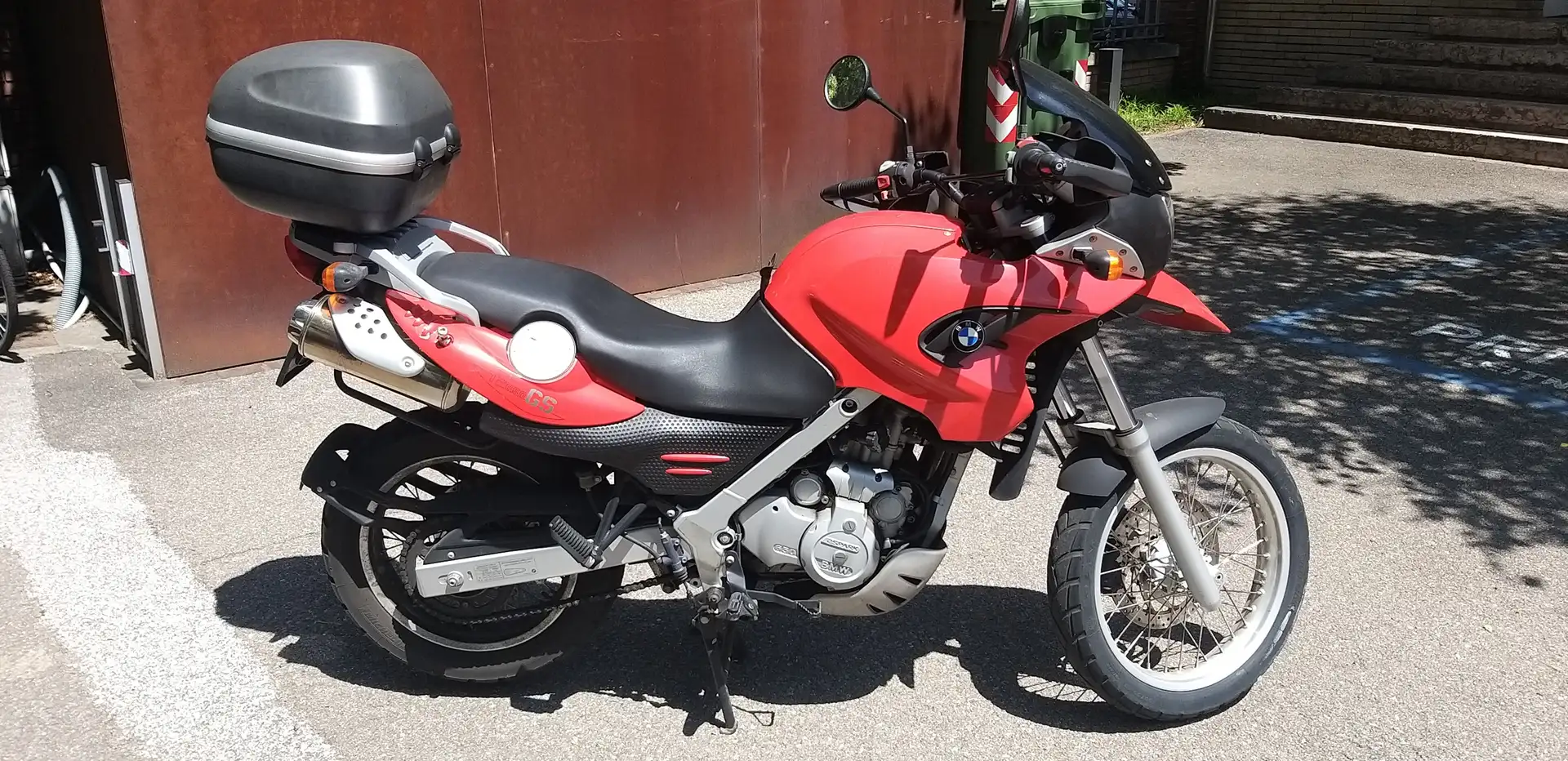 BMW F 650 GS Rouge - 2