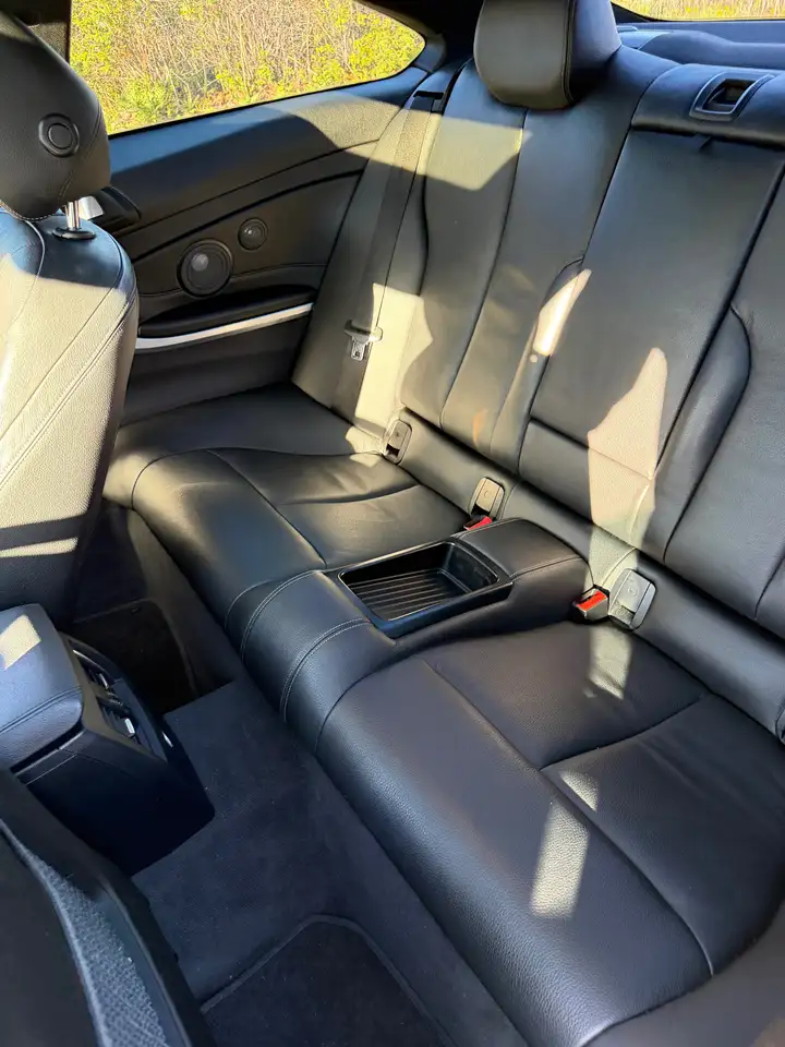 BMW 4 Series снимка BMW 4 Series