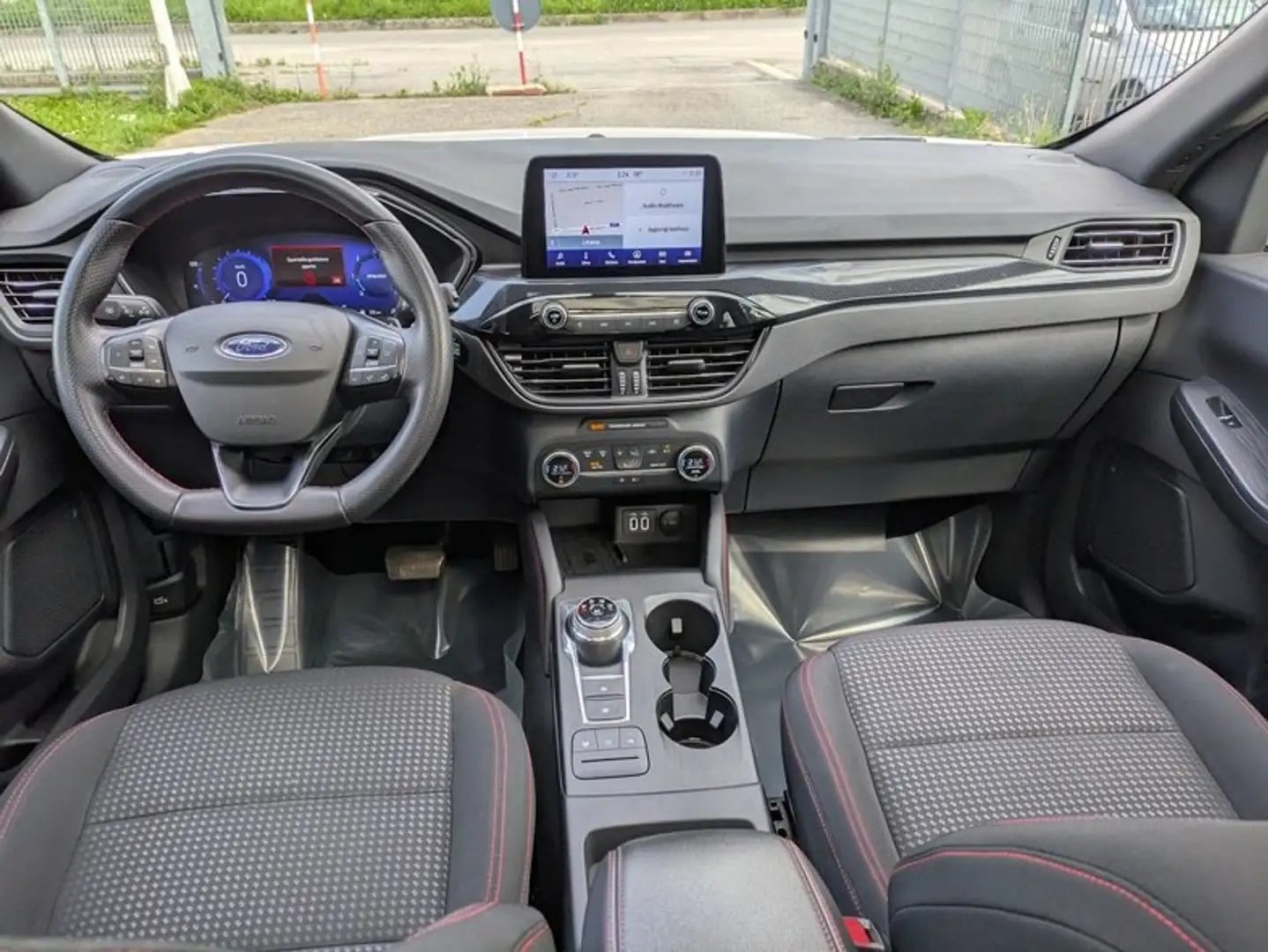 Ford Kuga Kuga 1.5 ecoblue ST-Line 2wd 120cv auto Bianco - 2