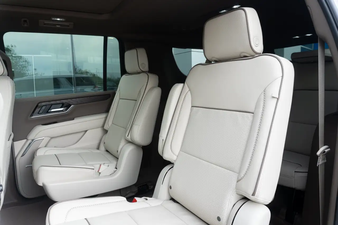 GMC Yukon снимка GMC Yukon