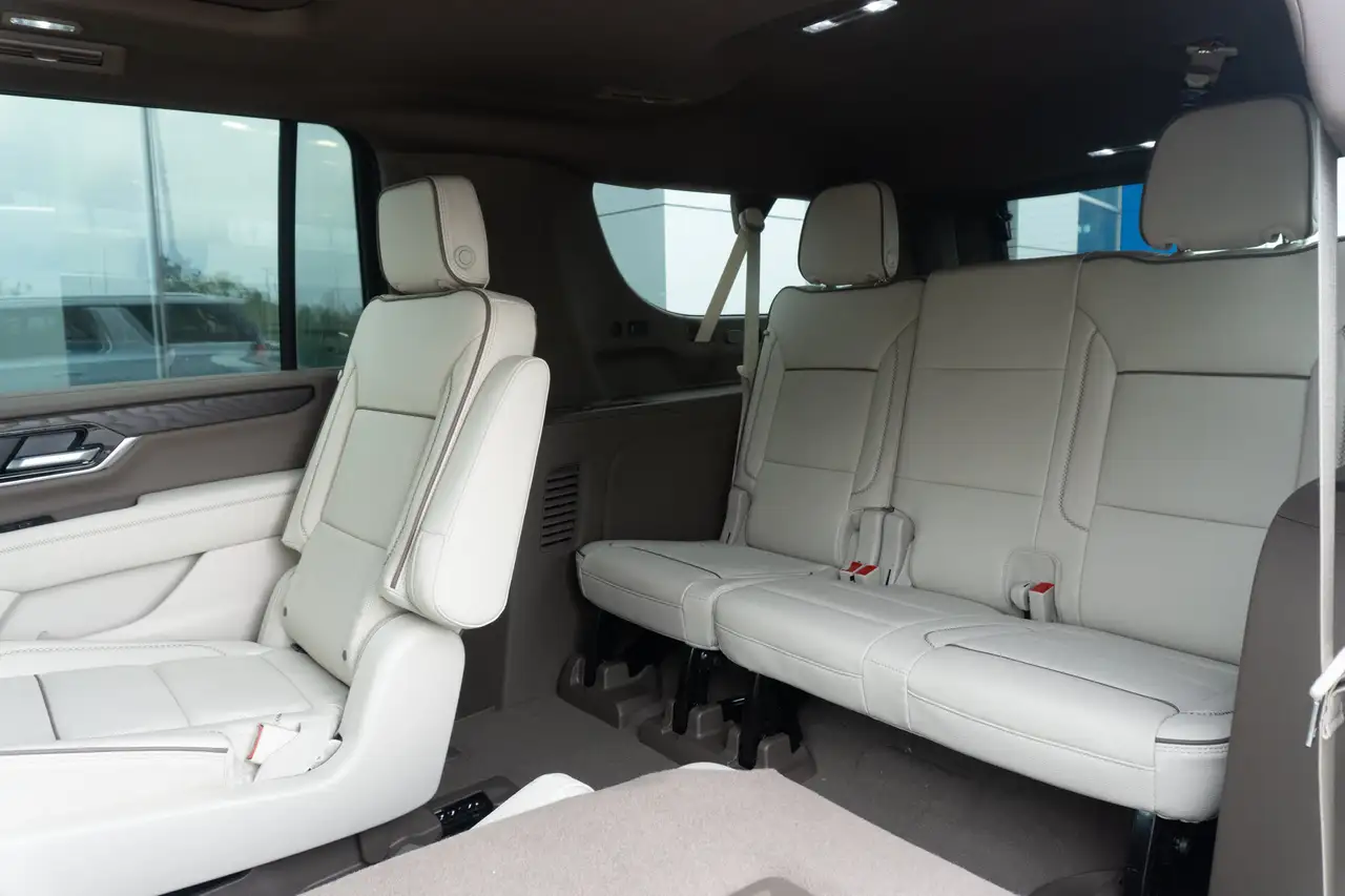 GMC Yukon снимка GMC Yukon