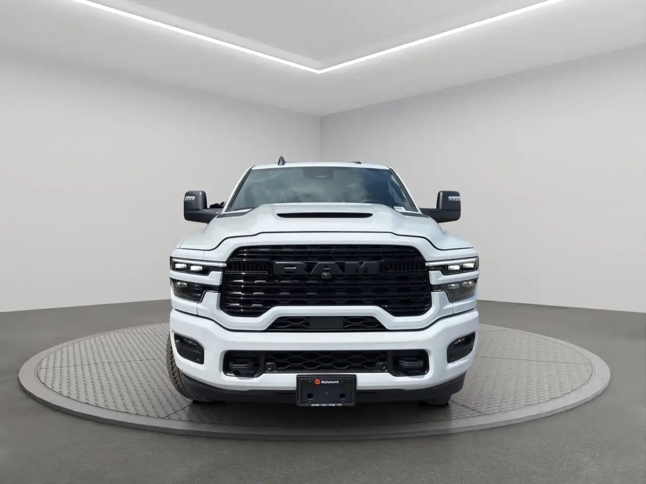RAM 3500 снимка RAM 3500