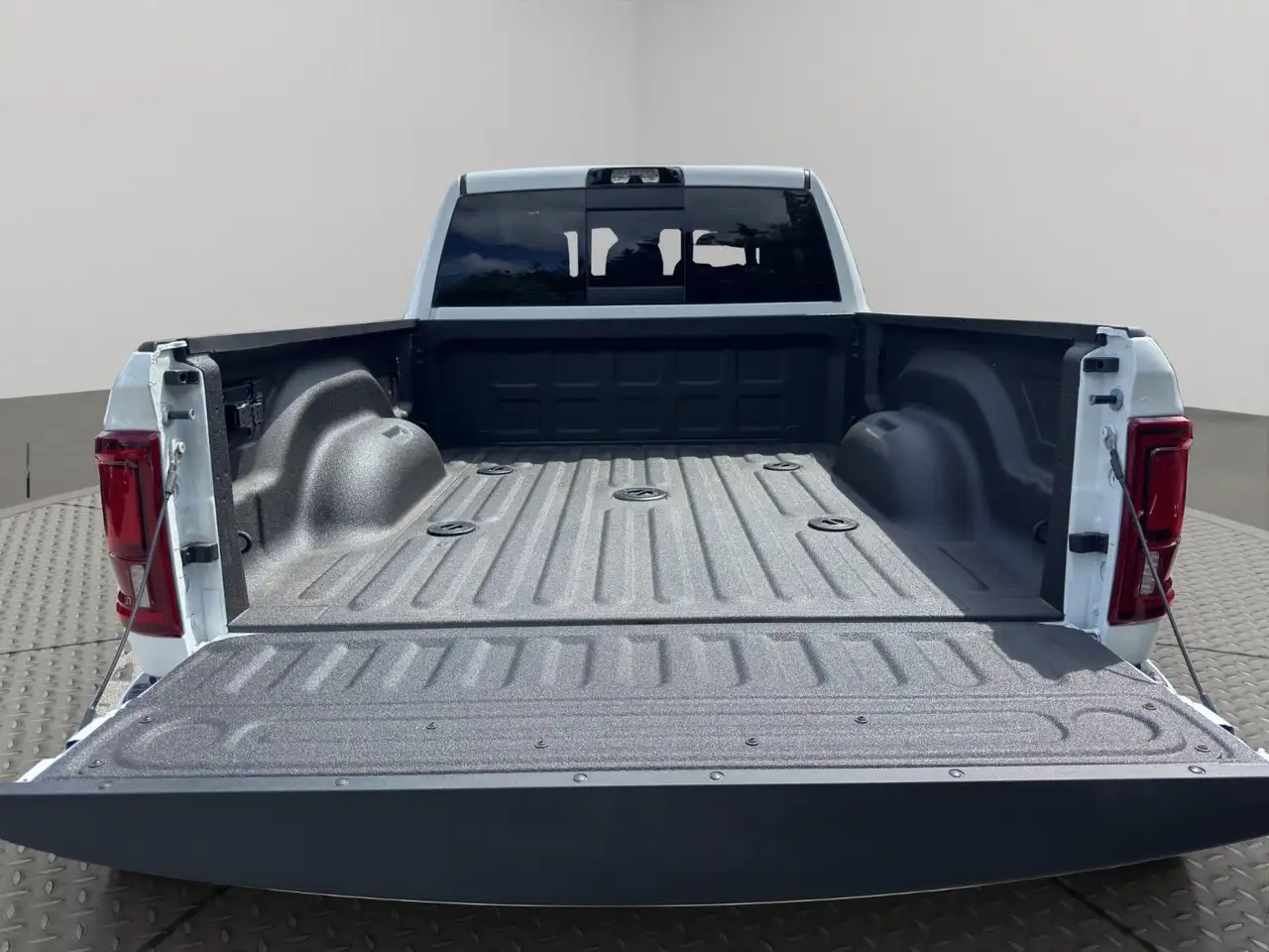 RAM 3500 снимка RAM 3500
