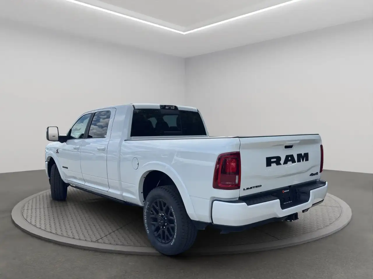 RAM 3500 снимка RAM 3500